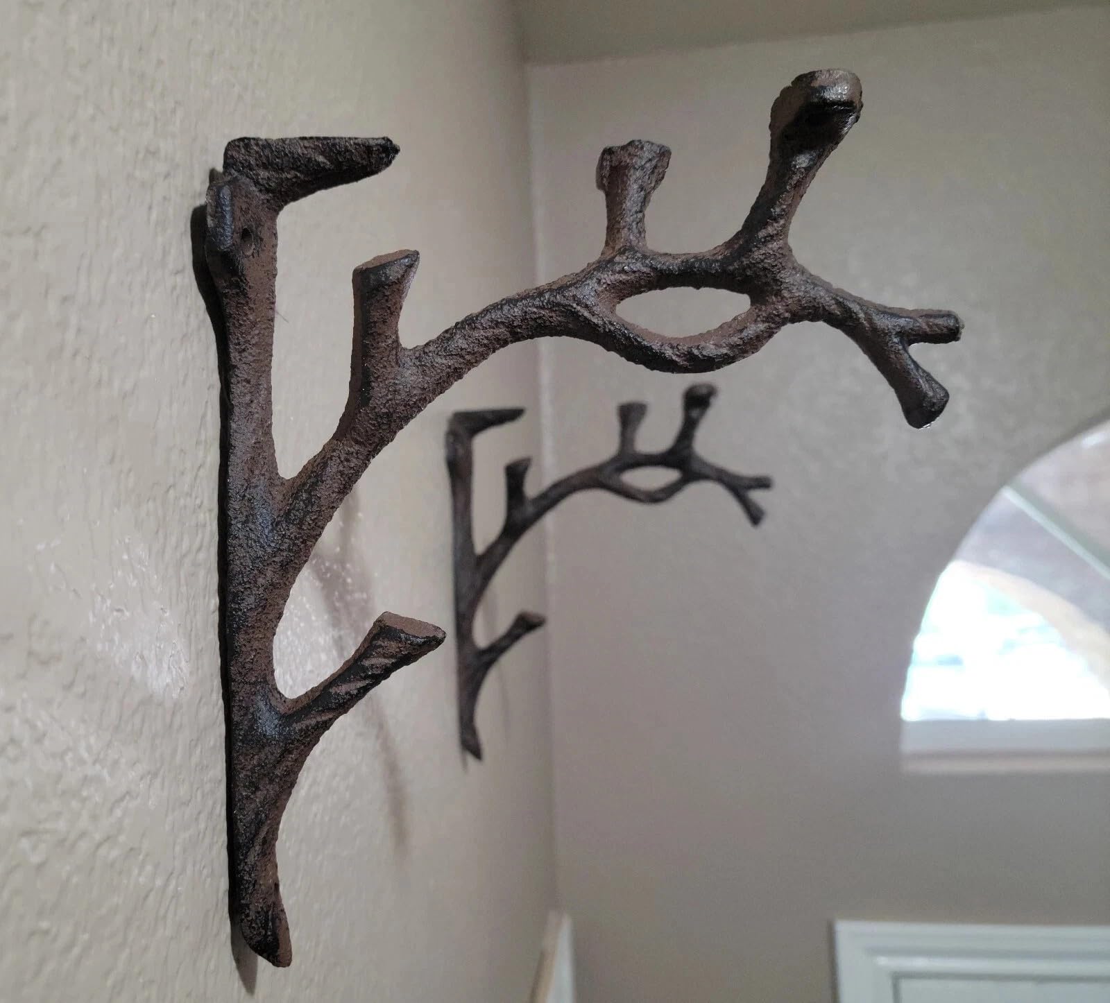 Set of 2 Cast Iron Shelf Brackets with Hook Tree Branch Wall Supports Rustic Industrial Floating Shelving Hardware Decorative Mounts