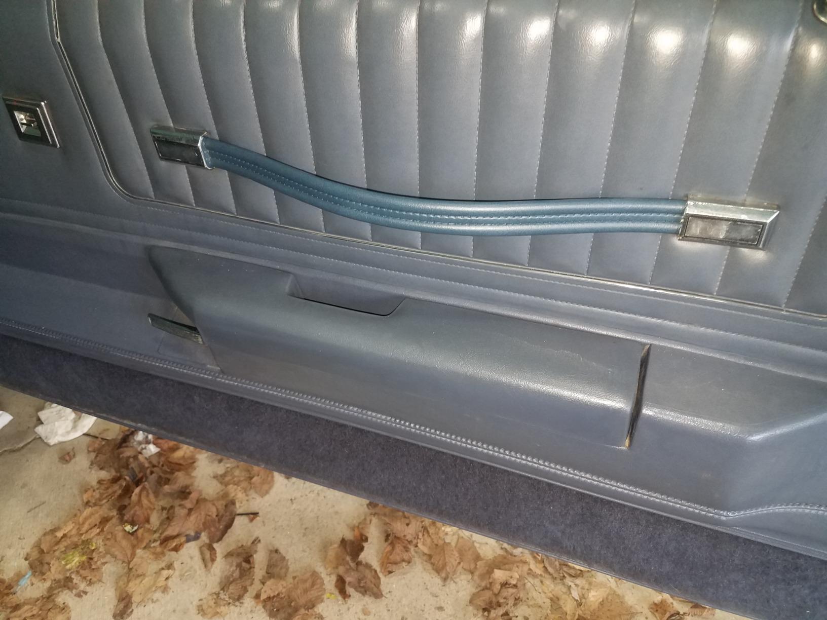 The Parts Place GM GBody Door Pull Straps Kit Navy Blue