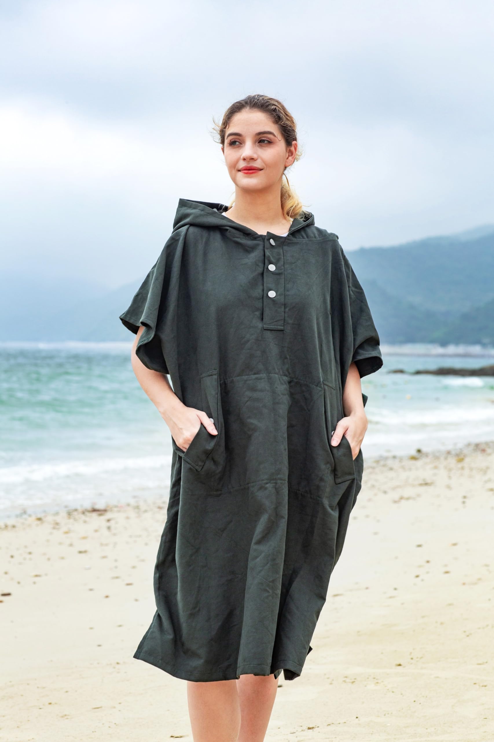 Amazon.com: Catalonia Hooded Surf Poncho, Changing Towel Robe with Pocket,  Quick Dry Swim Pool Towel for Adults Men Women, Summer Beach Poncho Robe ...