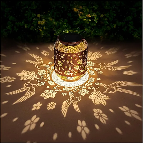 Hummingbird Solar Lanterns Outdoor Waterproof Garden Decor Birthday Gifts for Mom Women Grandma Metal Hanging Solar Lights Outdoor Decoration for Patio,Yard,Porch,Backyard