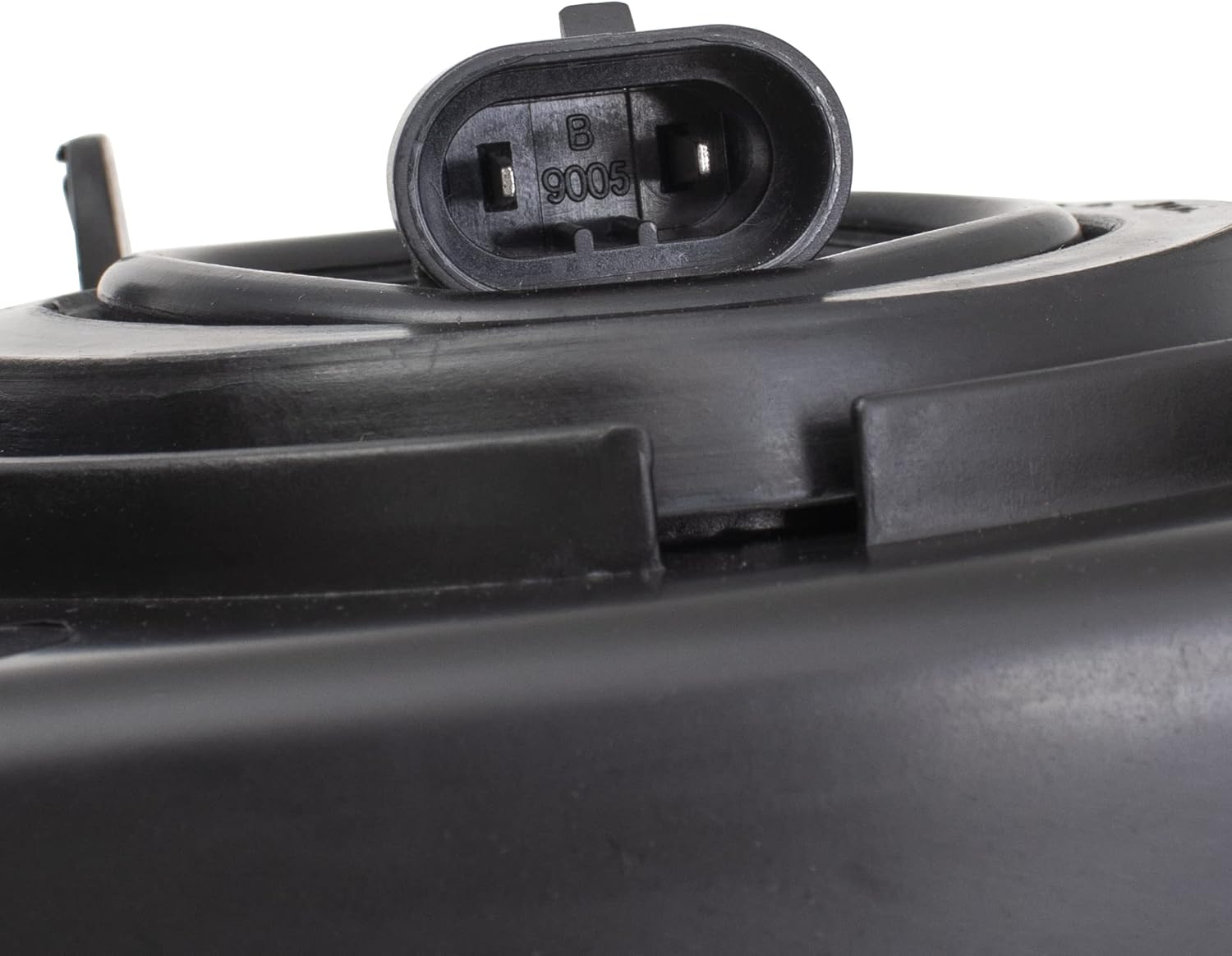 EPIC LIGHTING AMXOE Replacement Halogen Headlights Assembly Compatible for Chevrolet 03-06 Silverado 07 Classic 03-06 Avalanche w/o Lower Body Cladding [ GM2502224 10366037 GM2503224 10366038 ] Pair