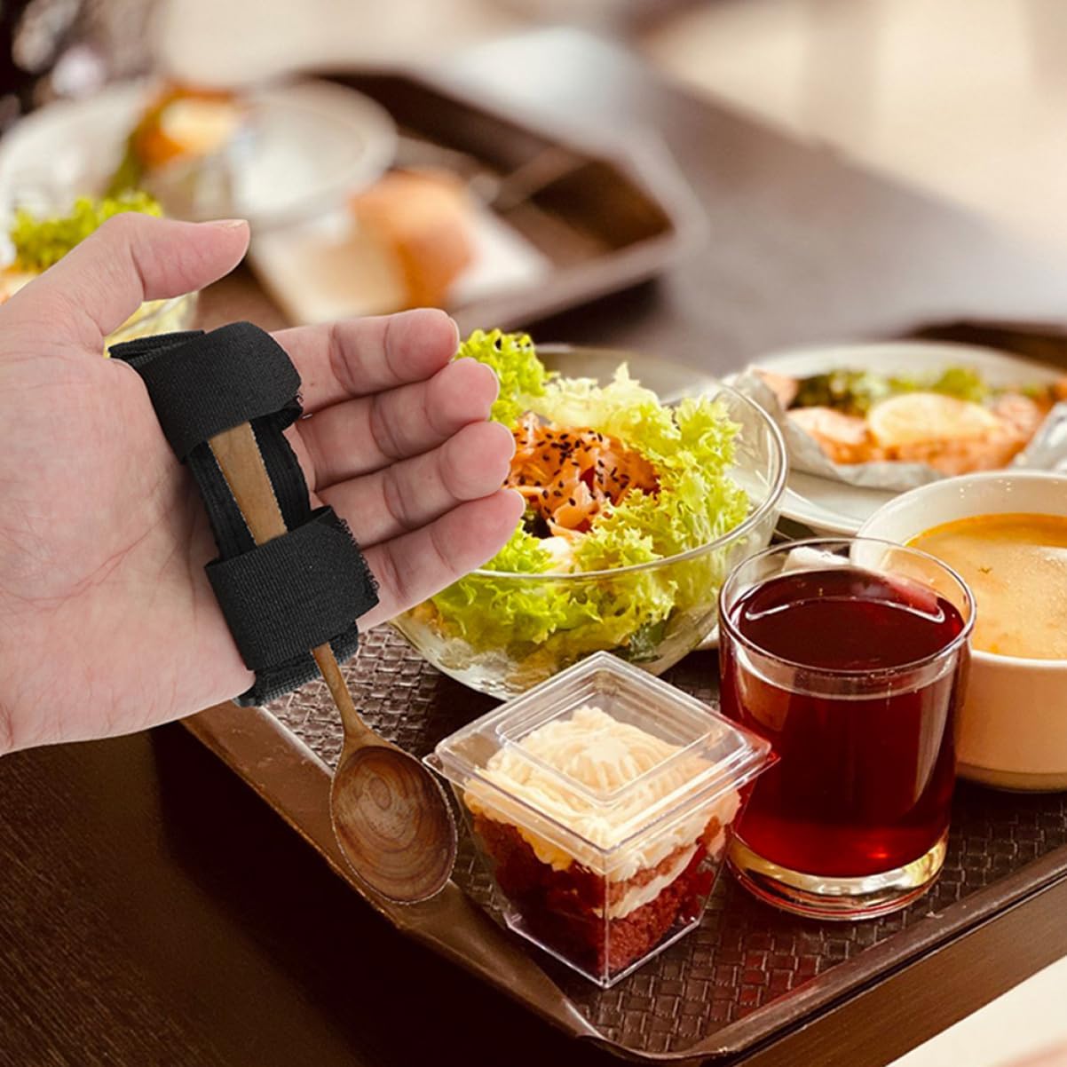 LALAFINA 6pcs Adaptive Utensil Holder Hand Strap for Eating Assistance for Elderly and Disabled Individuals Grip for Utensils and Items