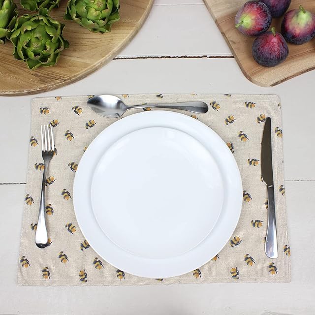 Bumble Bee Cream Country Animal Fabric Placemat Set of 4 / Individual (1)