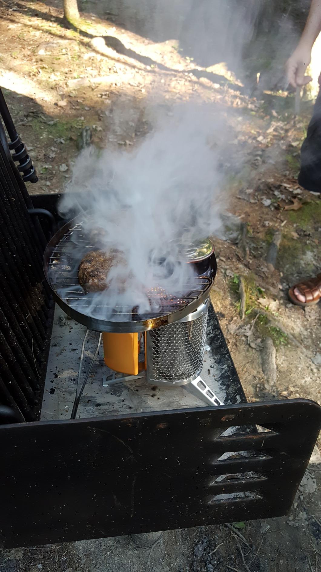 Neat idea, but too much hassle to be worth it for serious backpackers.