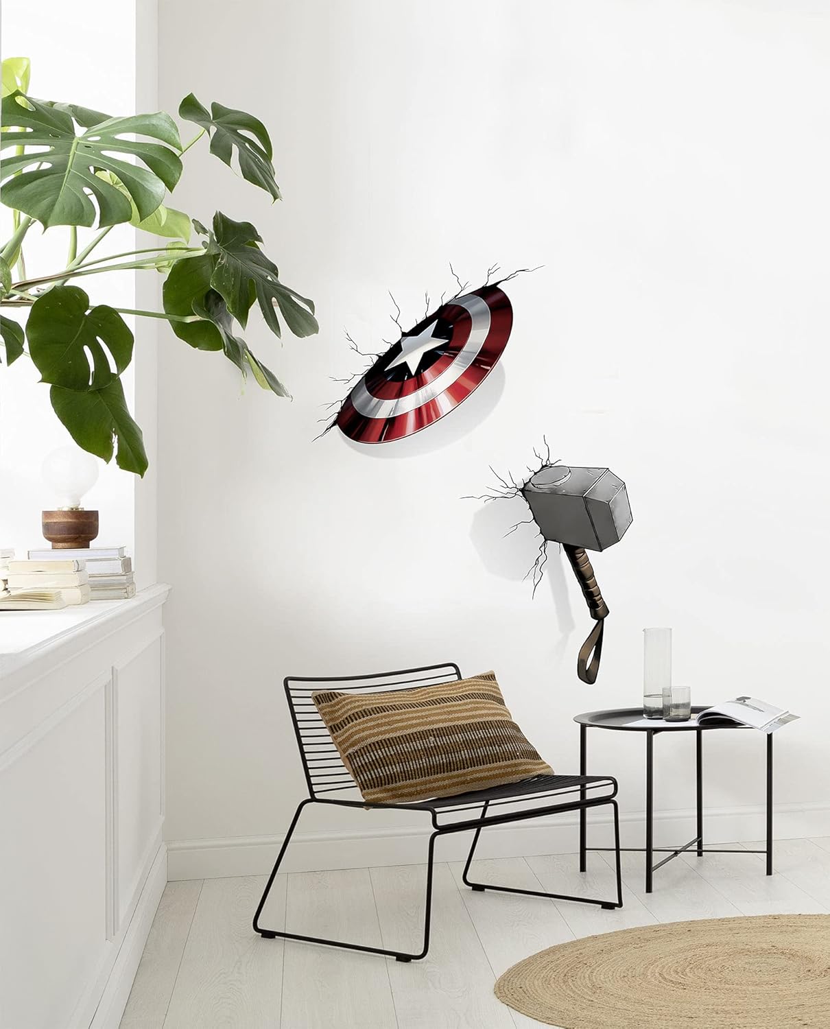 Komar Marvel Avengers Hammer & Shield Wall Sticker 100 x 70 cm (Width x Height) 4 Pieces Mjölnir Thor Decorative Wall Sticker Wall Decoration Children's Room 14743h