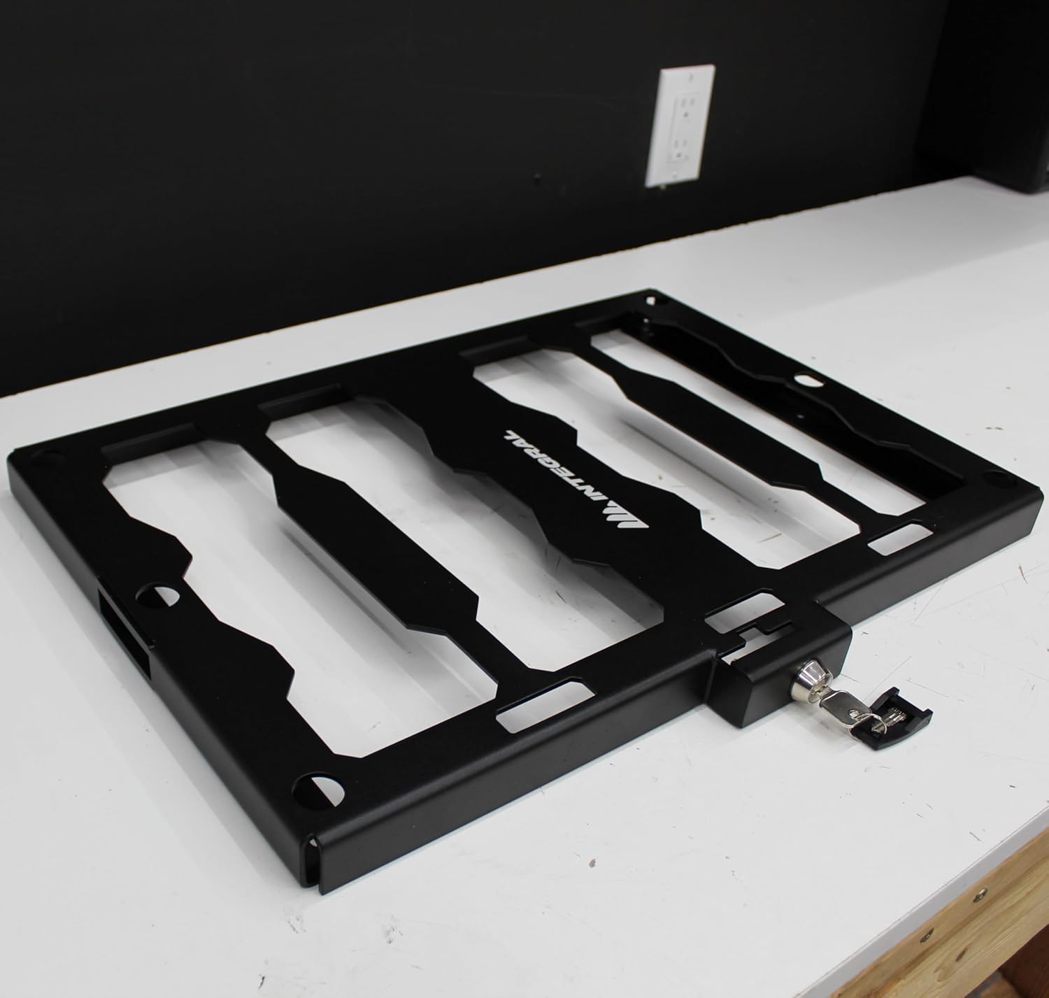 Integral Locking Plate - Universal - Compatible with Milwaukee Tool Packout Organizers (Full Panel - Front Facing Lock)