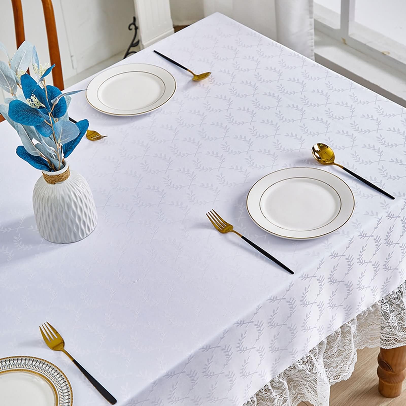 Mantel Terraza Rectangular Blanco, Patrón de Hojas con Encaje, de Poliéster Fácil de Limpiar, 140 x 260 cm, Mantel para Salón