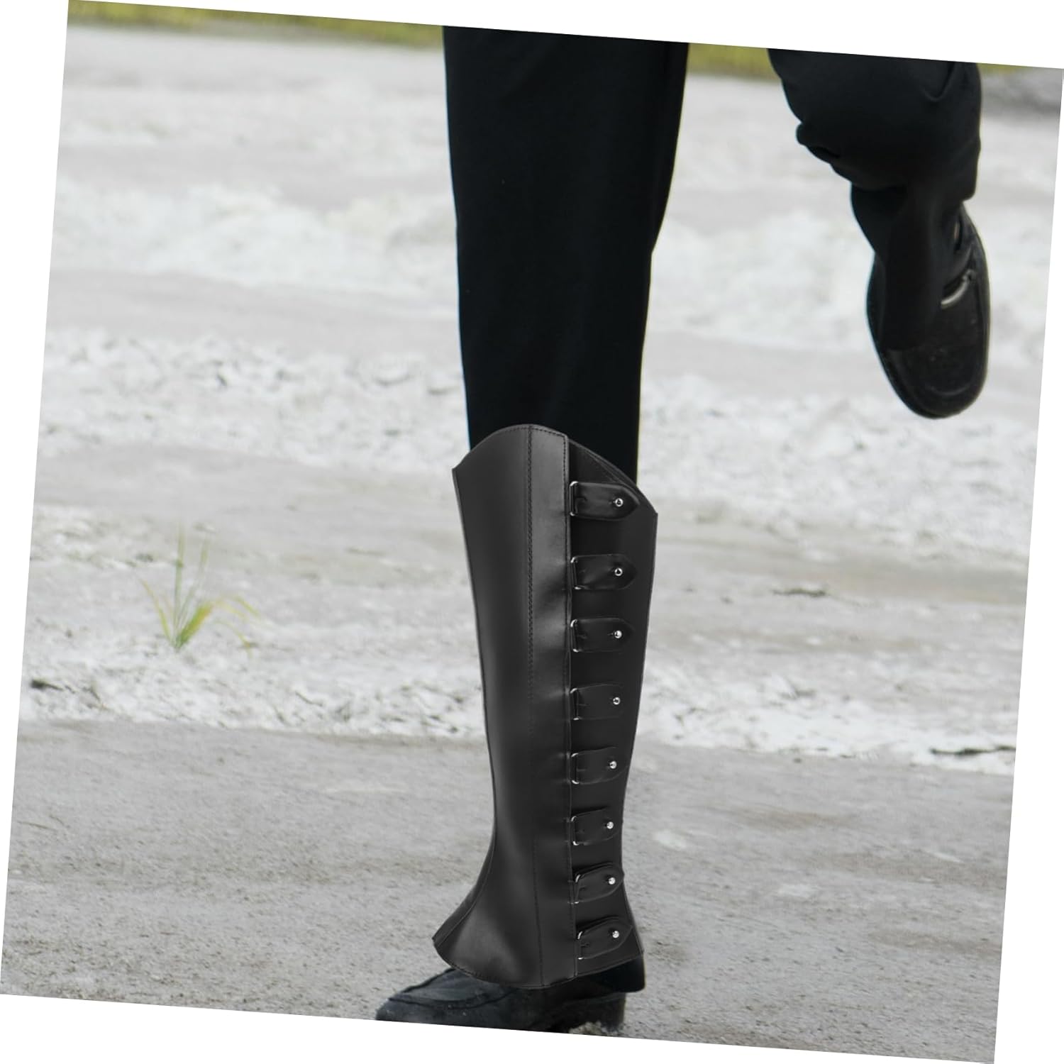 Ipetboom 1pair Medieval Adjustable High Leg Boot Covers for Pirate Cosplay Historical Gaiters for Men Comfortable Protective Renaissance Costume Accessories Black