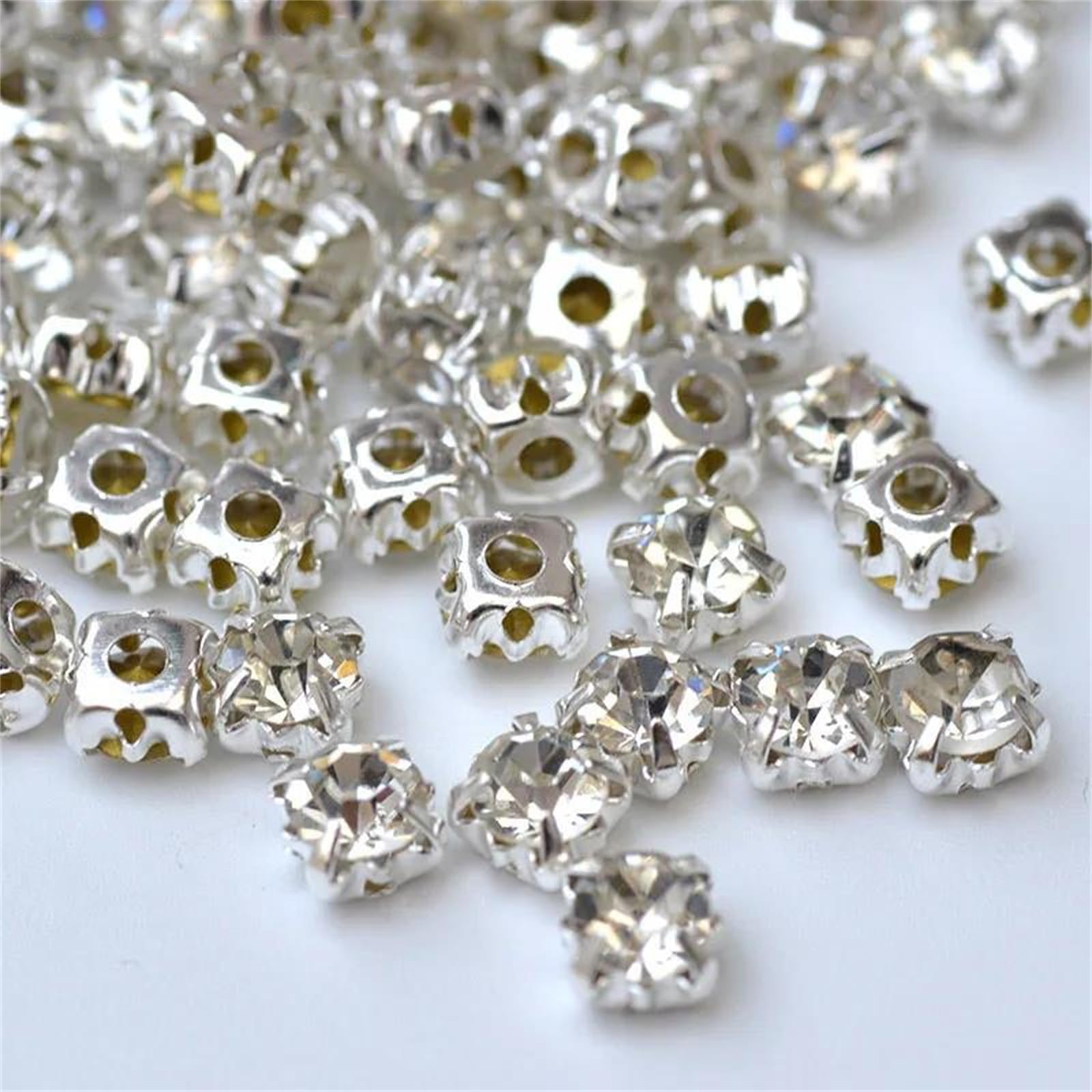 Strass ronds à coudre en verre transparent de qualité supérieure pour haute couture