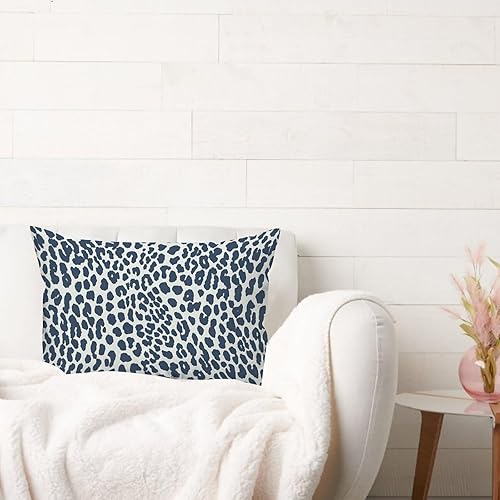 Vista 520 de ArogGeld Chinoiserie - Funda de cojín con estampado de leopardo y guepardo fucsia, con manchas de animales de vaca, color rosa oscuro, decoración