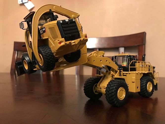 Amazon.co.jp: ダイキャストマスター 1/50 Cat 988K ホイールローダ