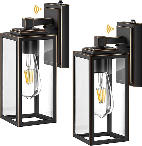 Miniatura 29 de VIANIS Paquete de 2 luces de garaje para exteriores, iluminación de pared exterior de anochecer a amanecer, farol de madera con textura de grano