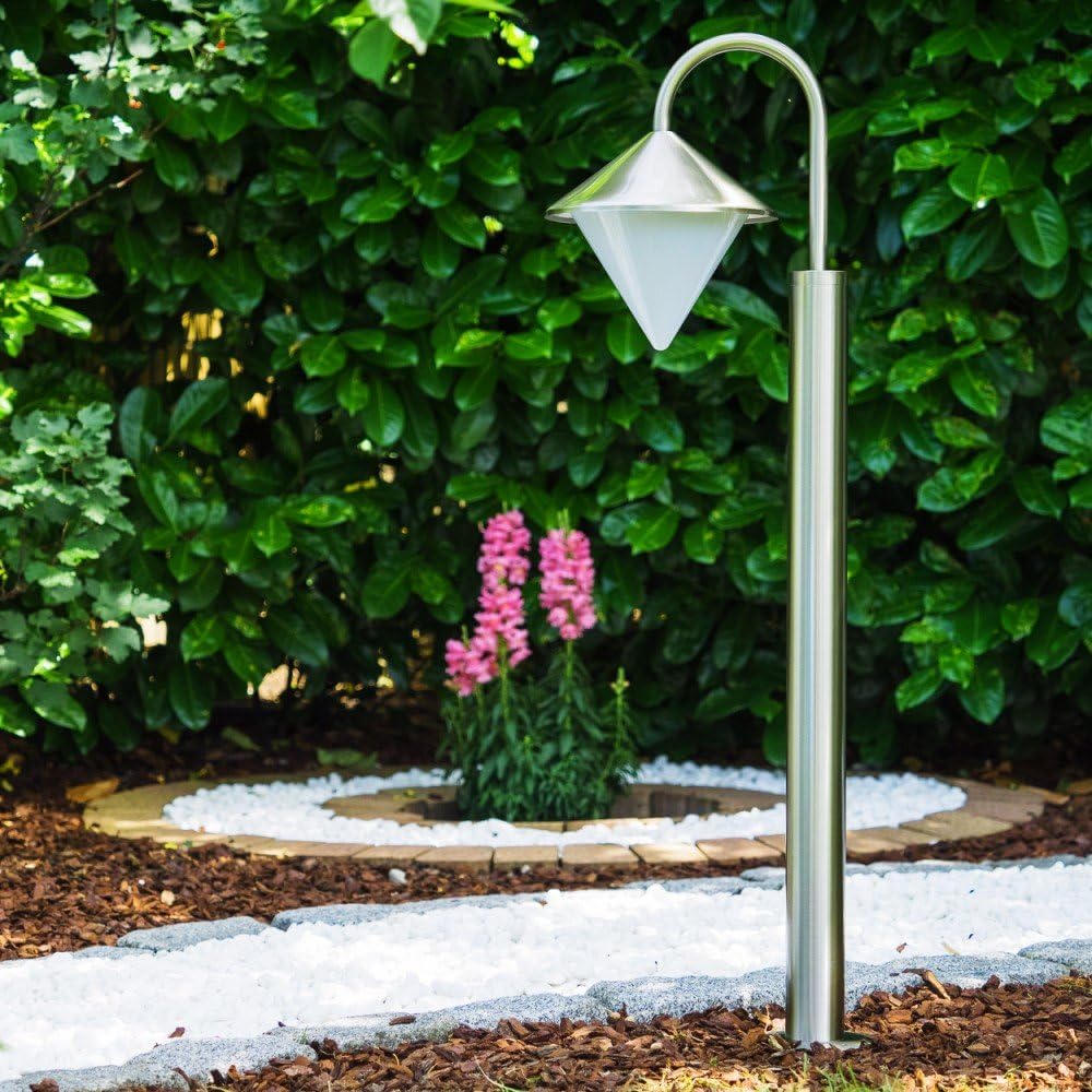 Close-up of the lamp's top section with the conical lampshade