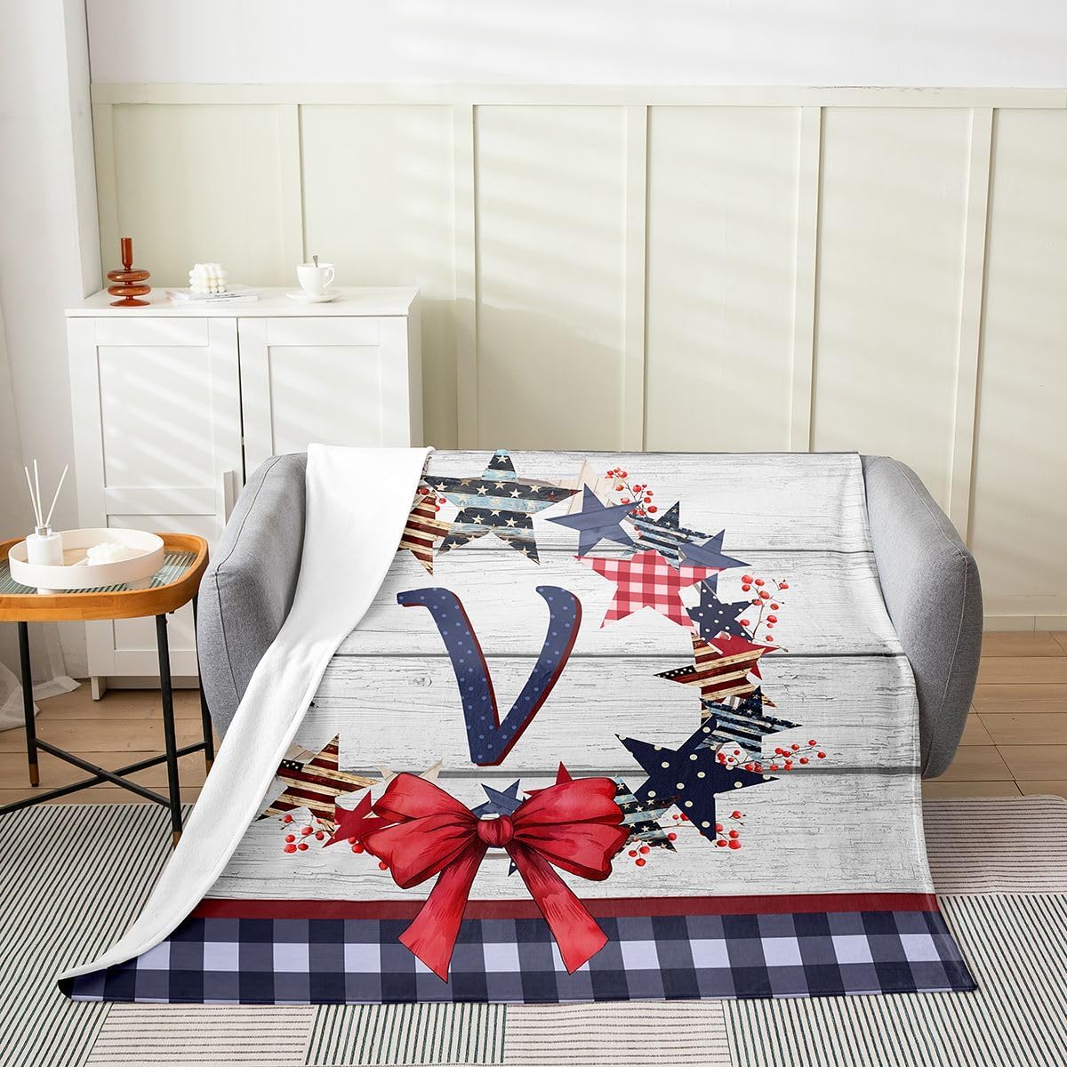 Castle Fairy Red Bowknot Monogram V Flannel Blanket,Retro Stars Plush Blanket for Bed Sofa Couch All Seasons,4th of July Memorial Day Patriotic Bedding Set for Kids Bedroom Decor,Baby 30″x40″