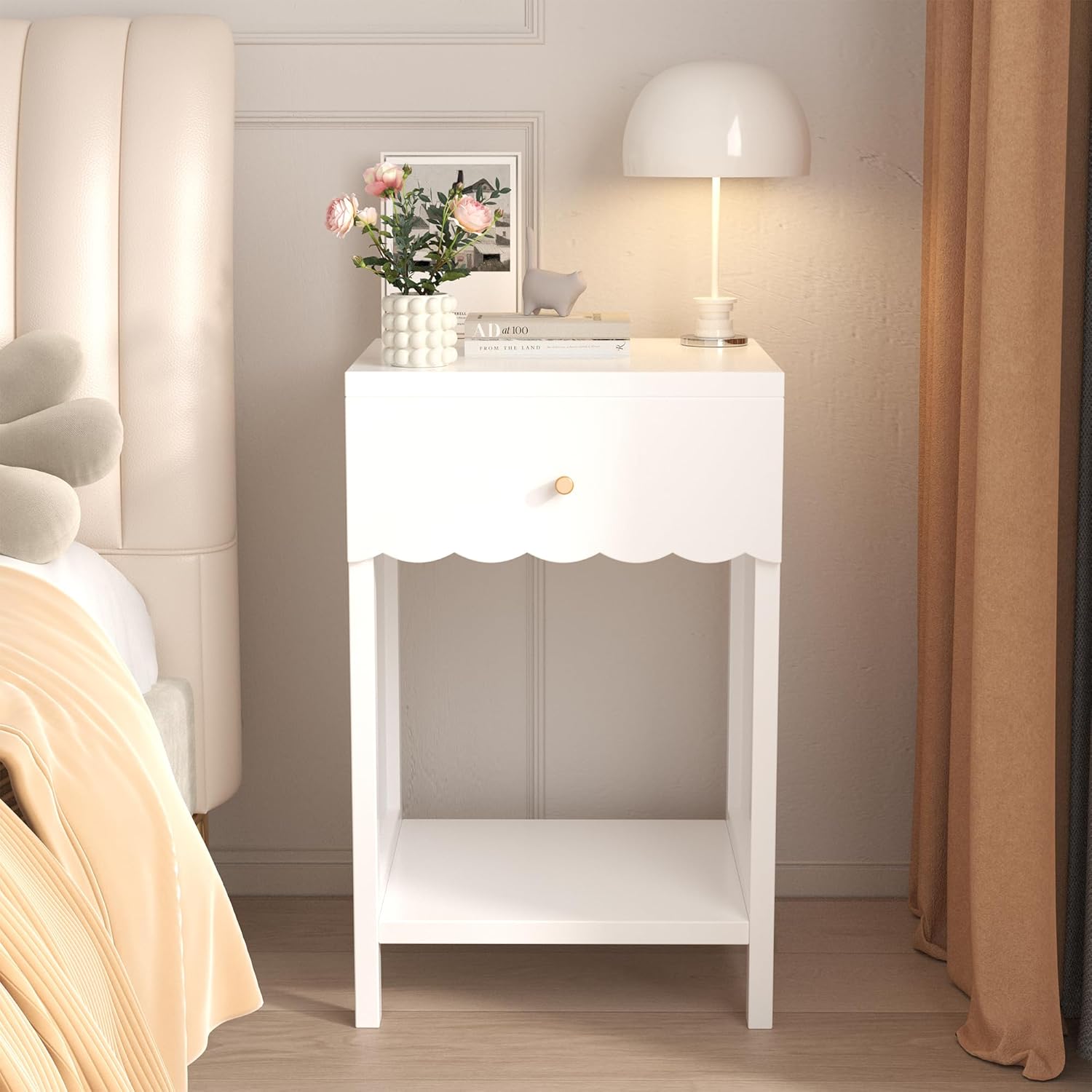 Modern White Nightstand with Drawer and Open Shelf, Scalloped Edge Bedside Table for Bedroom, Cute Minimalist Side Table for Bedroom or Living Room