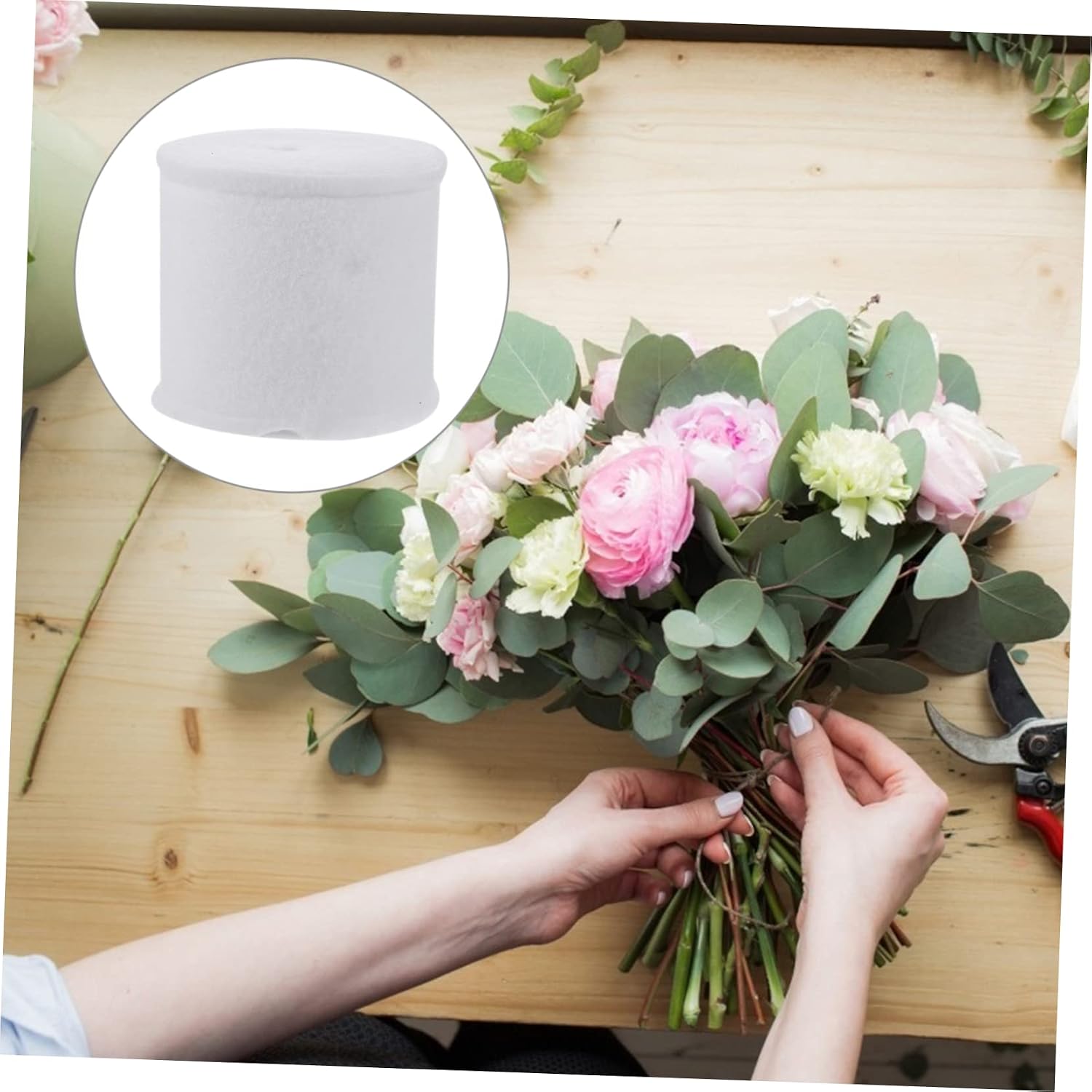 Toyvian 1roll Bouquet Water Retaining Flower Preservation Material for Floral Arrangement Breathable and Moisturizing Cotton for Bouquet Packaging
