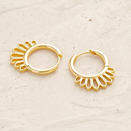 Miniatura 6 de MYEARS Women Huggie Earrings Gold Hoop 14K Gold Filled Small Simple Handmade Hypoallergenic Everyday Jewelry