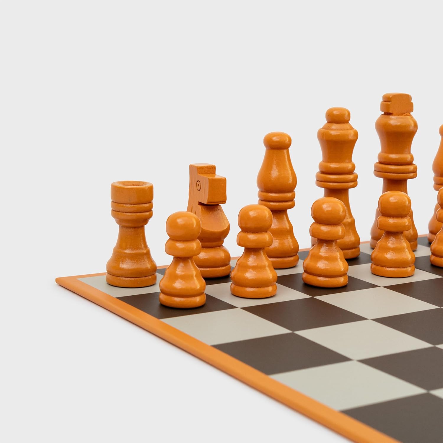Suck UK Chess Set - Chess Board Games - Travel Chess Set for Adults - Classic Strategy Games for Family - 2 Player Folding Board & Wooden Pieces - Portable Puzzle in Gift Box - Game Night Play