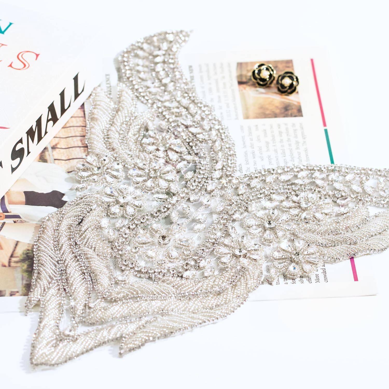 Handmade Bodice Rhinestones DIY Clothing Accessories Applique Sewing Glass Beads Stones Crystal Trim Patches for Dress Decoration (White)