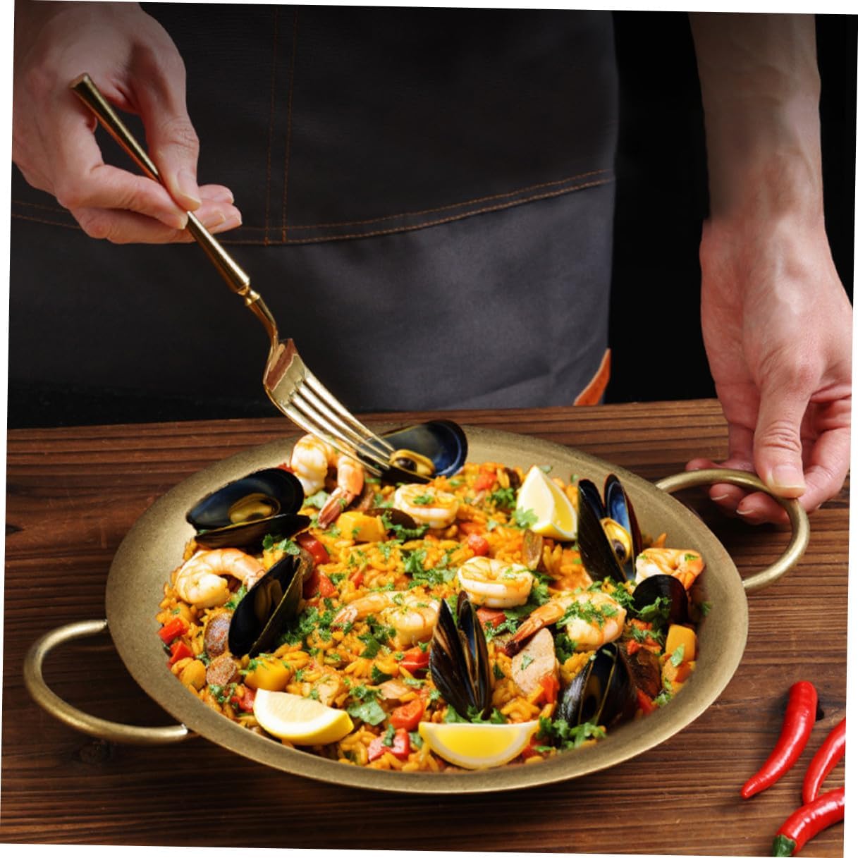 Stainless Steel Paella Pan 20.5cm Vintage Gold Double Handle Spanish Seafood Skillet Serving Platter for Home and Restaurant Cooking
