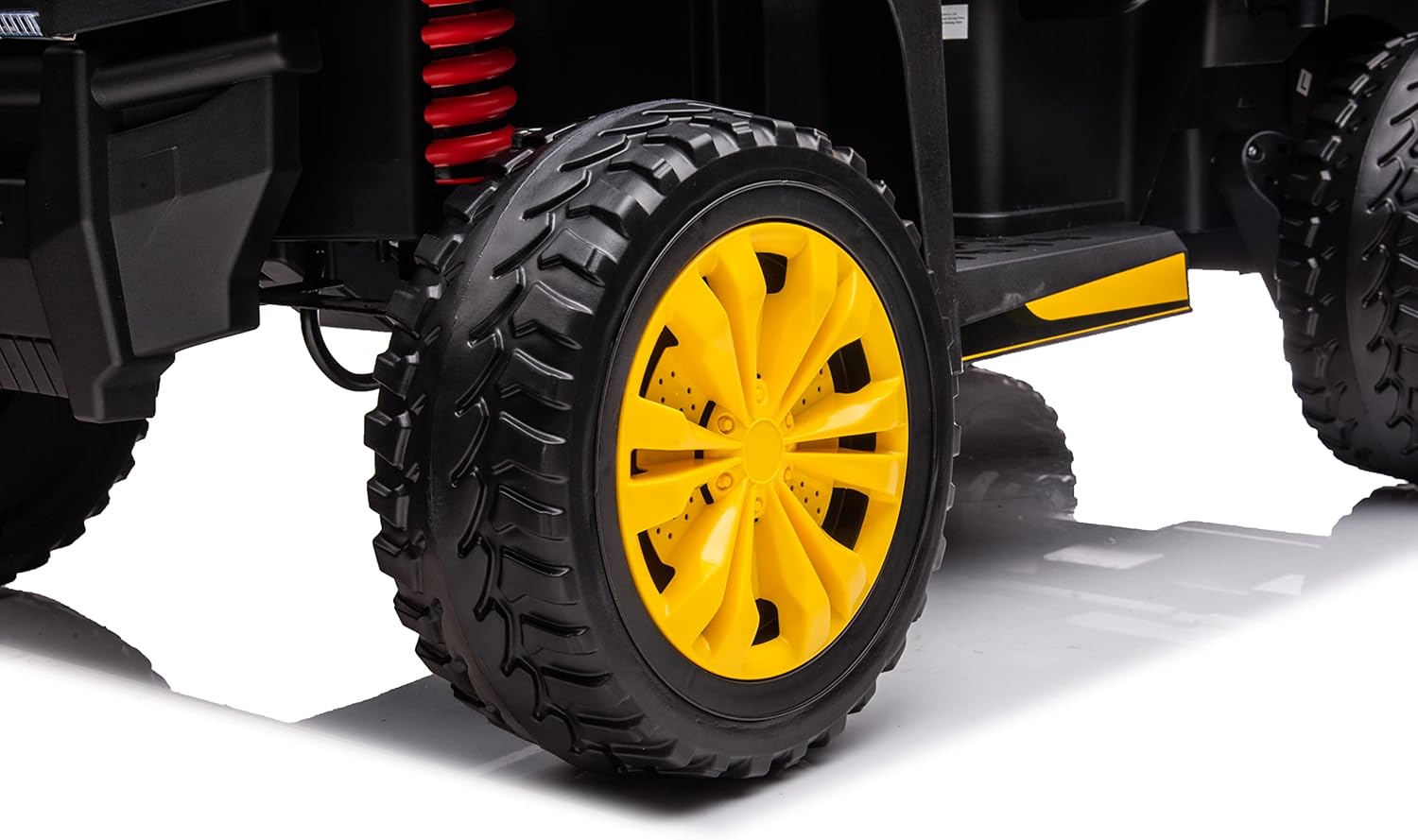 Freddo Toys 24V Battery Powered Kids Electric Ride On Car Off-Road Tractor Trailer 4x4 Toy with Parental Remote Control MP3 - USB - AUX Port LED Lights 2 Leather Seats and Eva Tires for 3+ Years