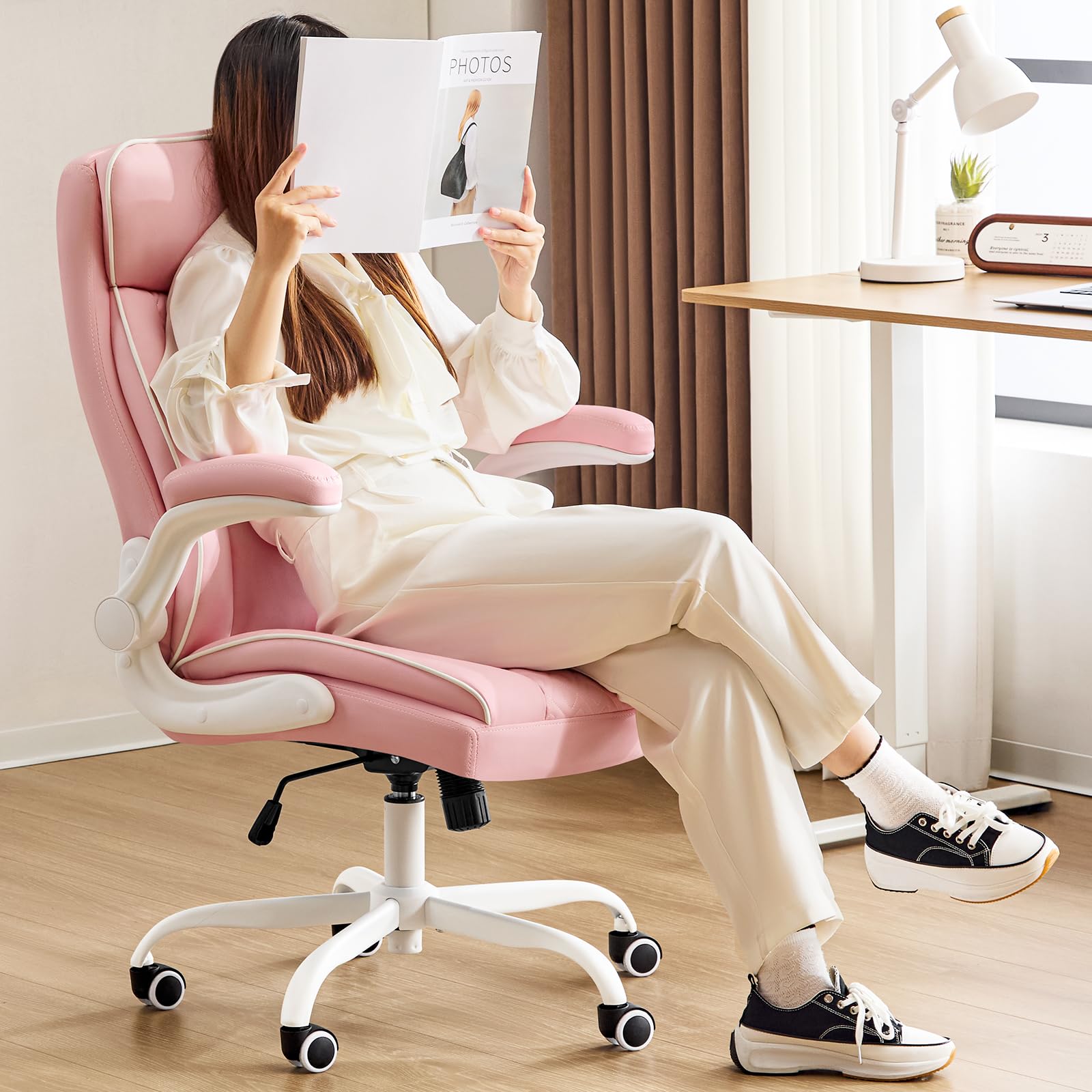 Hellove Chefsessel Bürostuhl 185kg Ergonomischer Kunstleder Schreibtischstuhl mit Verstellbarer Rückenlehne und Klappbaren Armlehnen, Drehstuhl mit Kopfstütze Computerstuhl Home Office Stuhl, Rosa