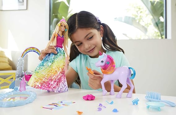 Barbie Dreamtopia Unicorn Pet Playset with Barbie Princess Doll, Unicorn with Color Change Potty Feature & 18 Accessories, Gift for 3 to 7 Year Olds, GTG01