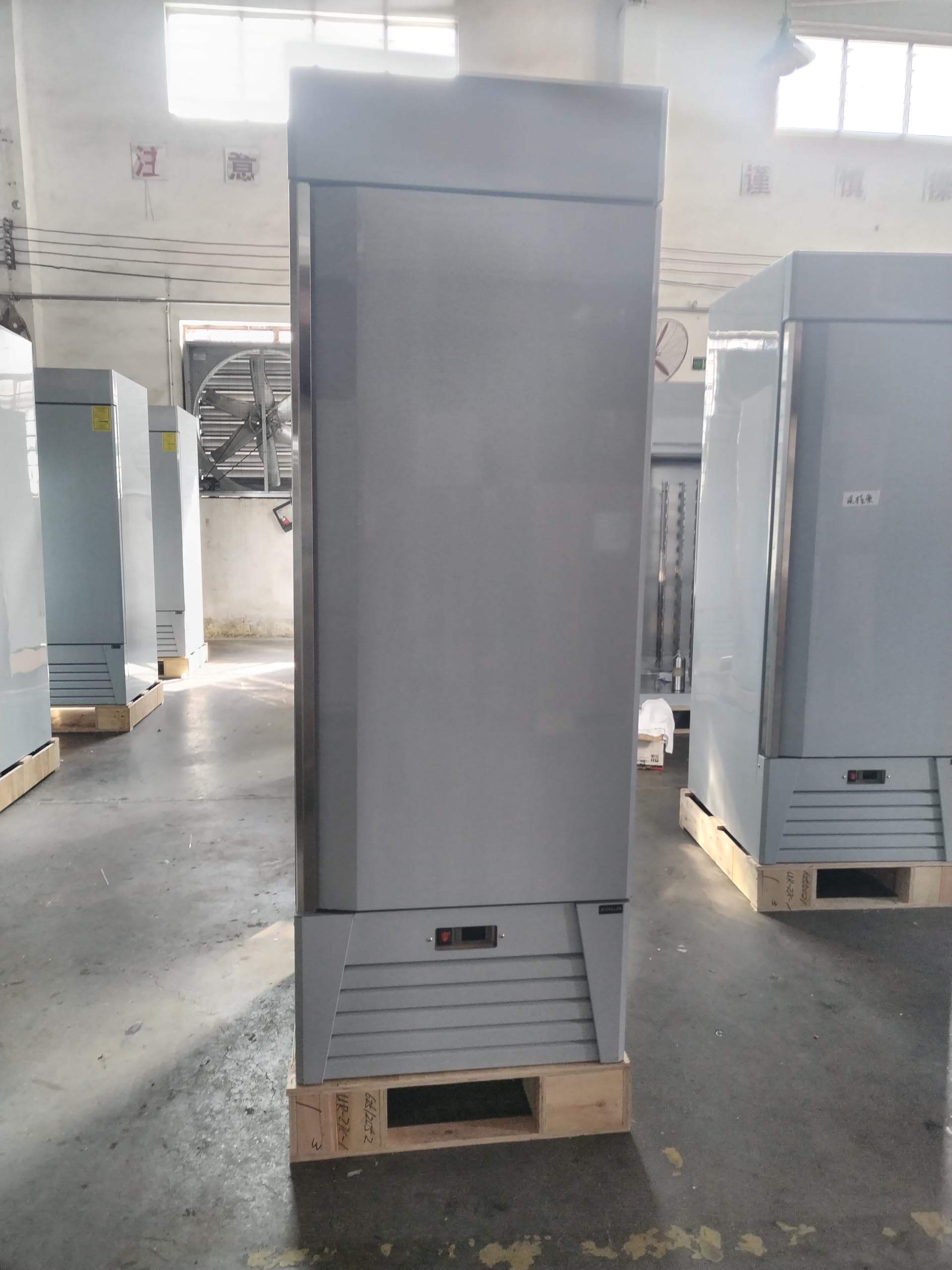 Kolice ETL Commercial Freezer 27" W Single Door Upright Design, 21.19 Cu.ft, Auto-Defrost,Adjustable Shelves, Fan Cooling 32°F-50°F for Hotels,Restaurants,Canteens,Cafes,Bars on Fridge.com