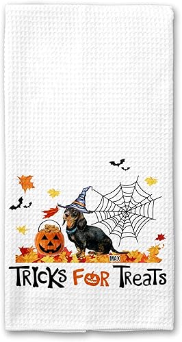 Studio 9Thirty3 Trucos para golosinas Dachshund Toalla de cocina de Halloween, decoración de otoño de perro salchicha (toalla blanca, marrón negro