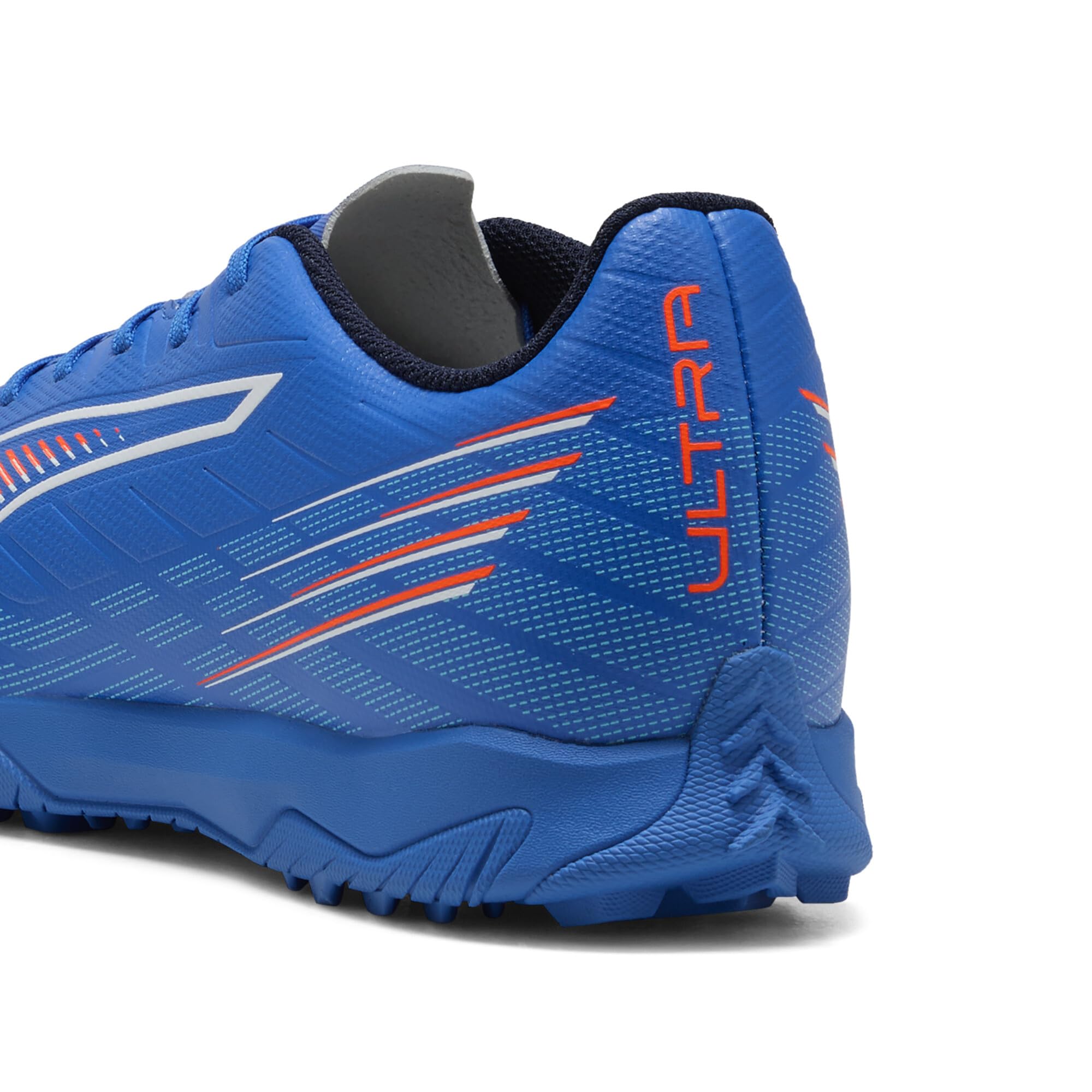 PUMA Ultra 6 Play TT Chaussure de footballMixte