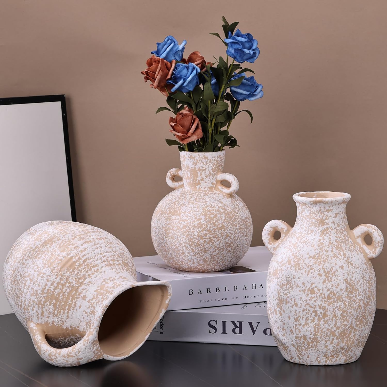 赤土色のハンドル付き陶器瓶 花瓶 赤土色のハンドル付き陶器瓶 花瓶