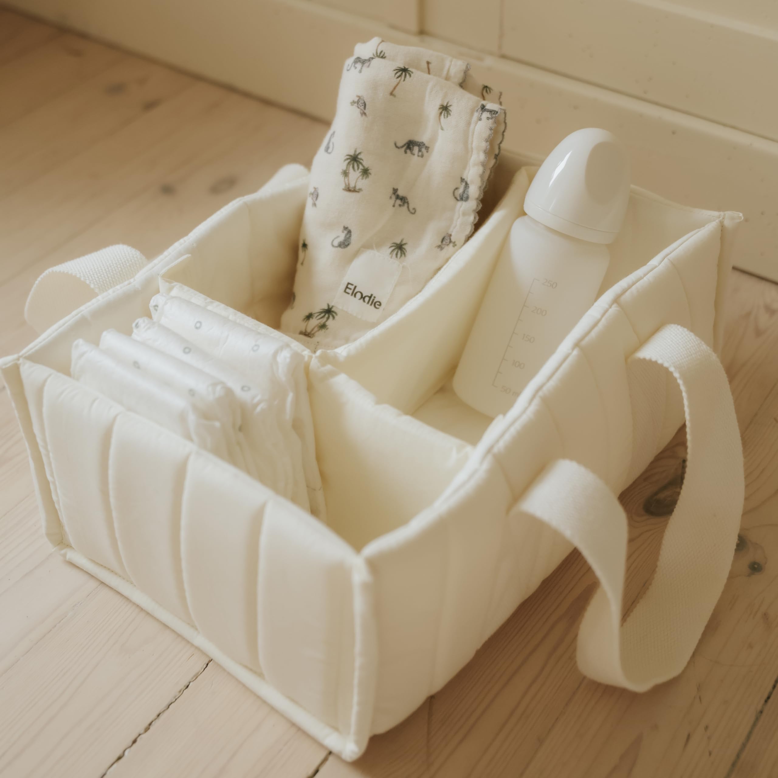 Elodie Details Organizador de pañales para bebé de algodón, cesta cambiador portátil lavable a máquina, con separadores extraíbles, organizador para pañales, toallitas y accesorios – Creamy White