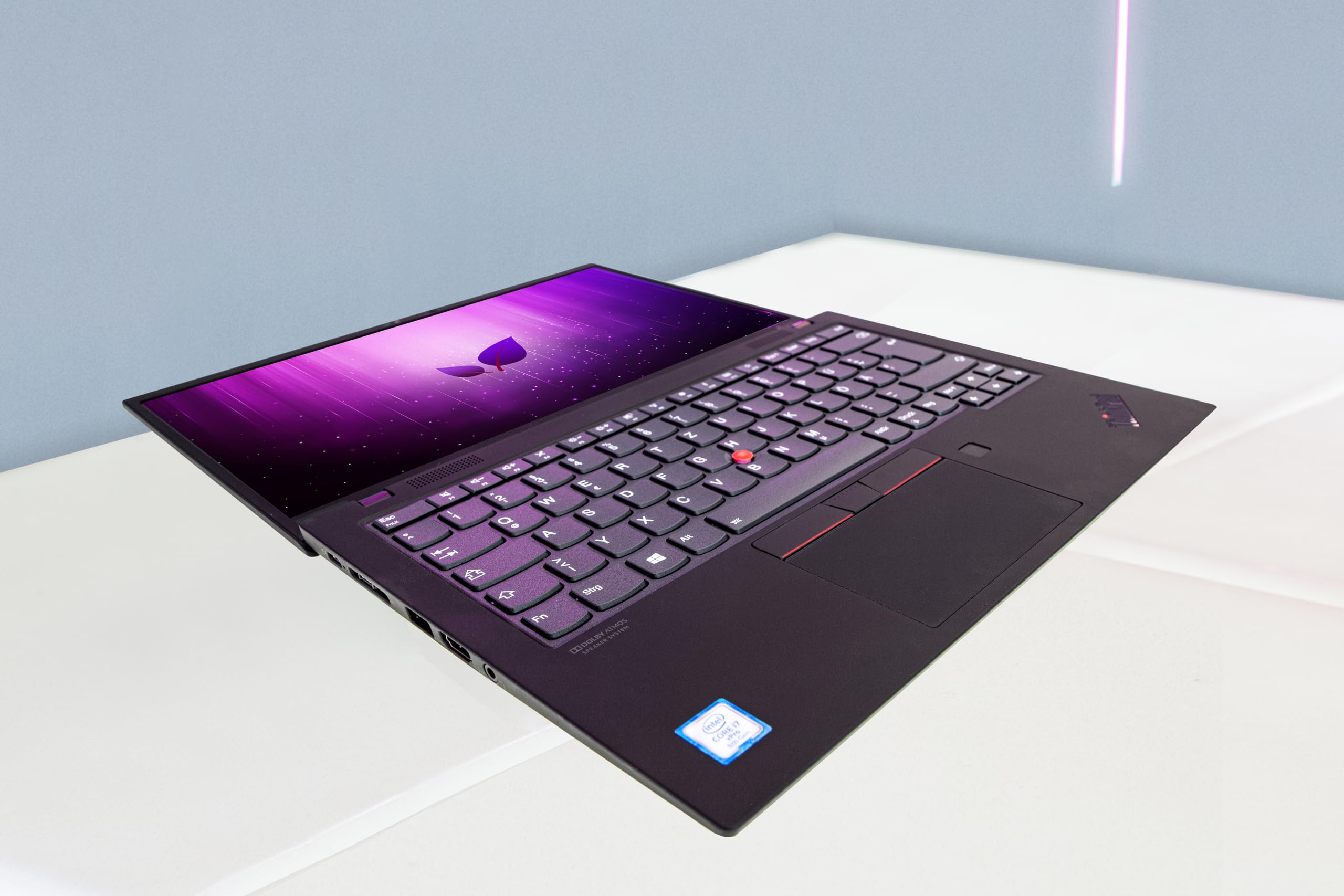 Lenovo ThinkPad X1 Carbon Gen 7. Mobiles Notebook Intel i5 4x1.6 GHz Prozessor, 16 GB Arbeitsspeicher, 512 GB SSD, LTE, 14 Zoll Display Full HD 1920x1080 IPS Cam, Windows 11 Pro O9P (Generalüberholt)