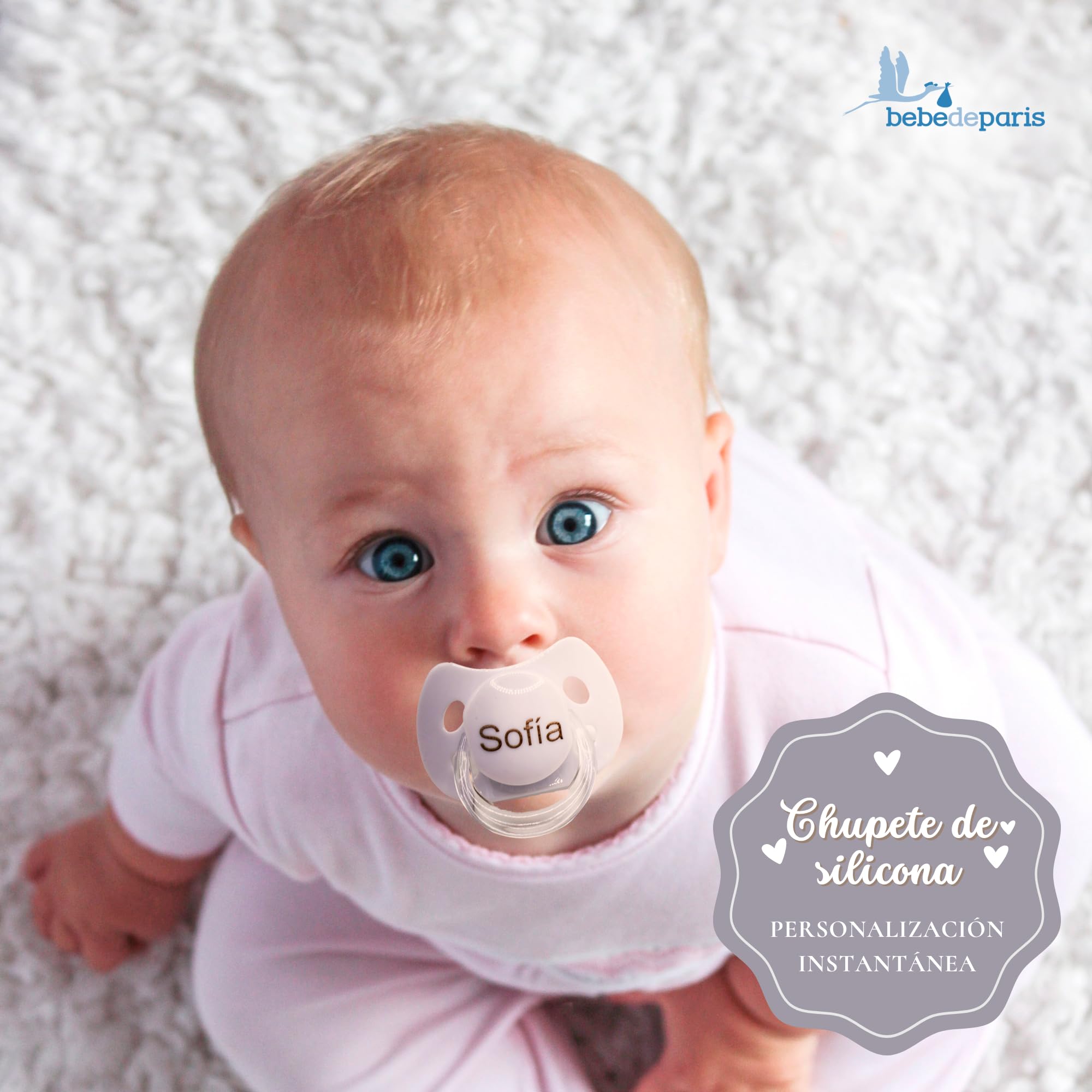 Cesta de Regalo para Bebé con Oso de Peluche Rosa | Set de Gorro + Manoplas y Patucos Personalizados + Chupete con Nombre de Bebé | Hecho a Mano en España (Gris) | BebeDeParis