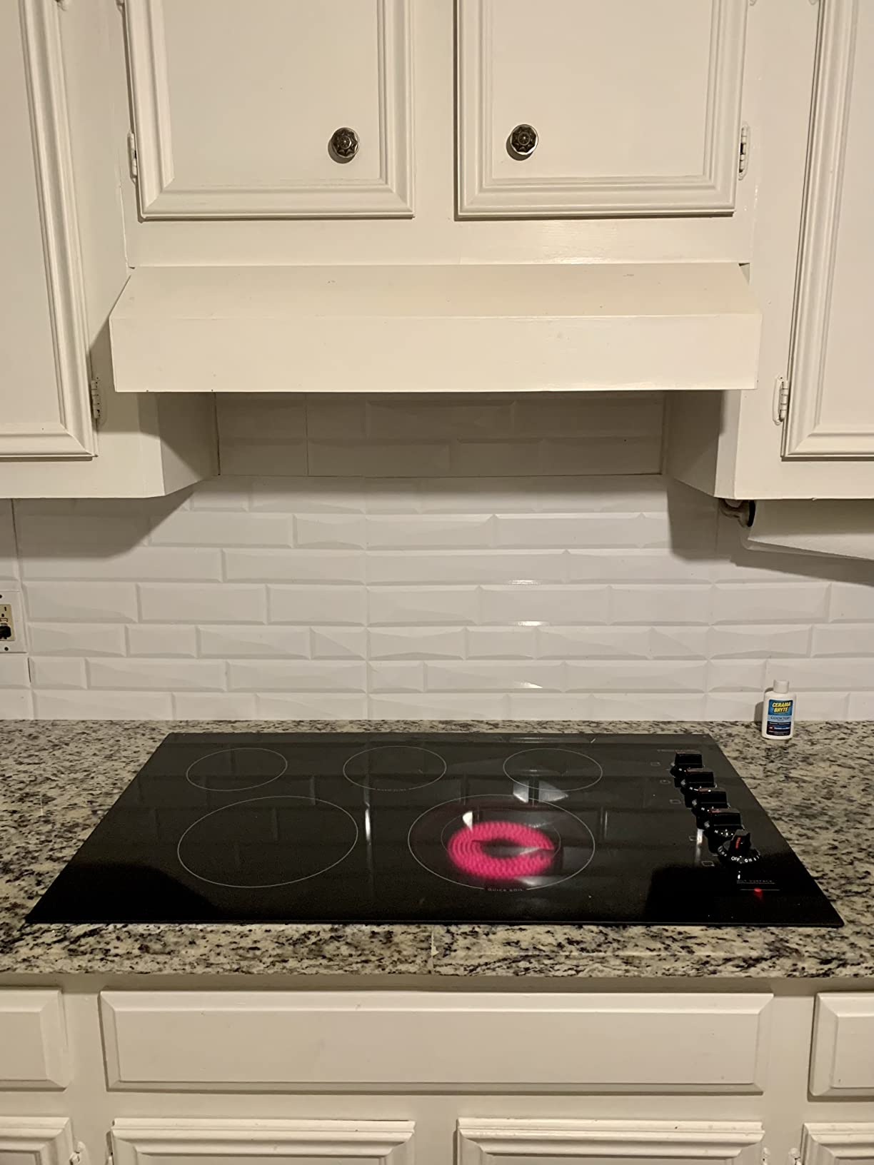 46/mo Finance Frigidaire FFEC3625UB 36 Builtin Electric Cooktop