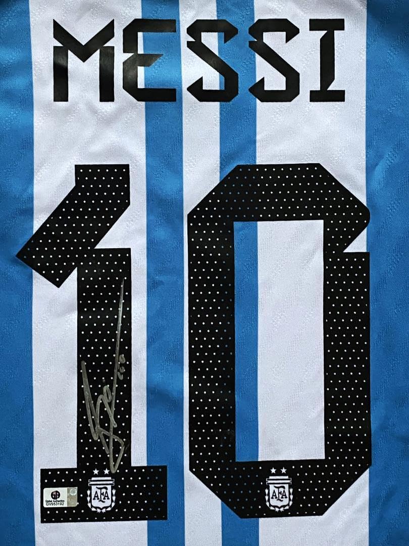 【レア】リオネル・メッシ☆直筆サインユニフォーム☆ジャージ☆写真付き レア】 リオネル・メッシ直筆サインユニフォームジャージ写真付き 選手