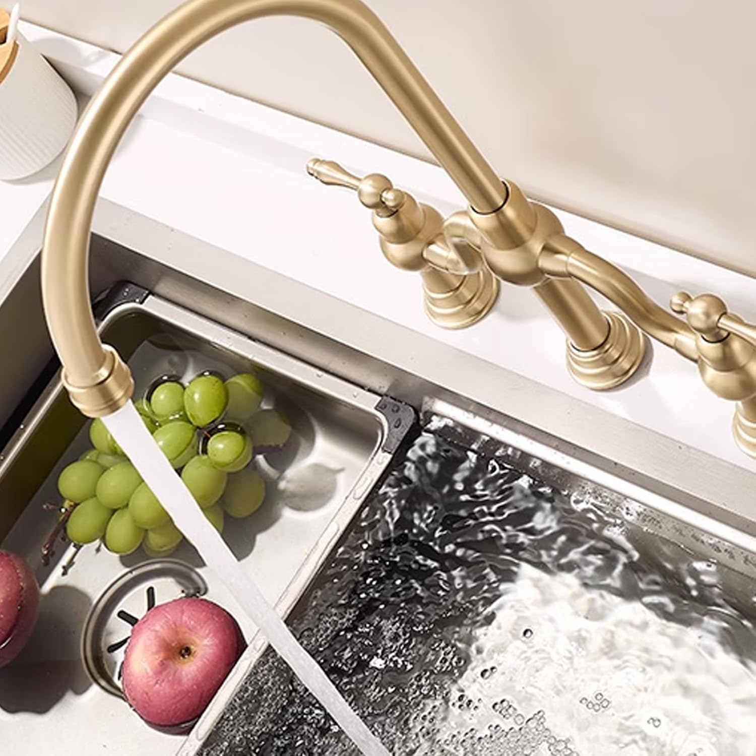 lamp 4 Hole Kitchen Set, Black Pull Out Bathroom Bathtub Faucet with Spray Gun, Cold and Hot Water Supply,B lamp