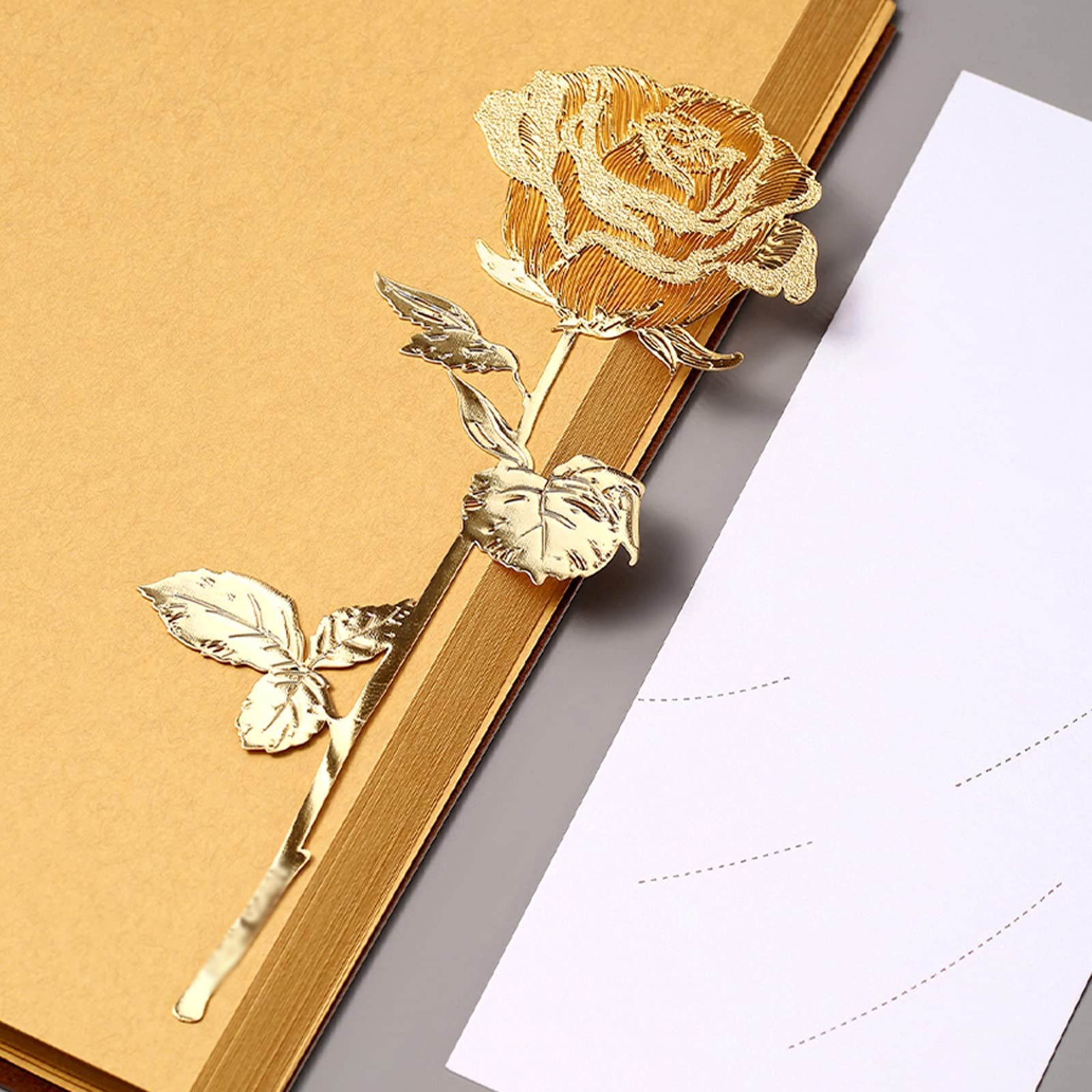 Signet Bookmark Rose Style Chinois Métal Hollow Bookmark Cadeau d'anniversaire for la Petite Amie à la Saint-Valentin signets pour Hommes Femmes