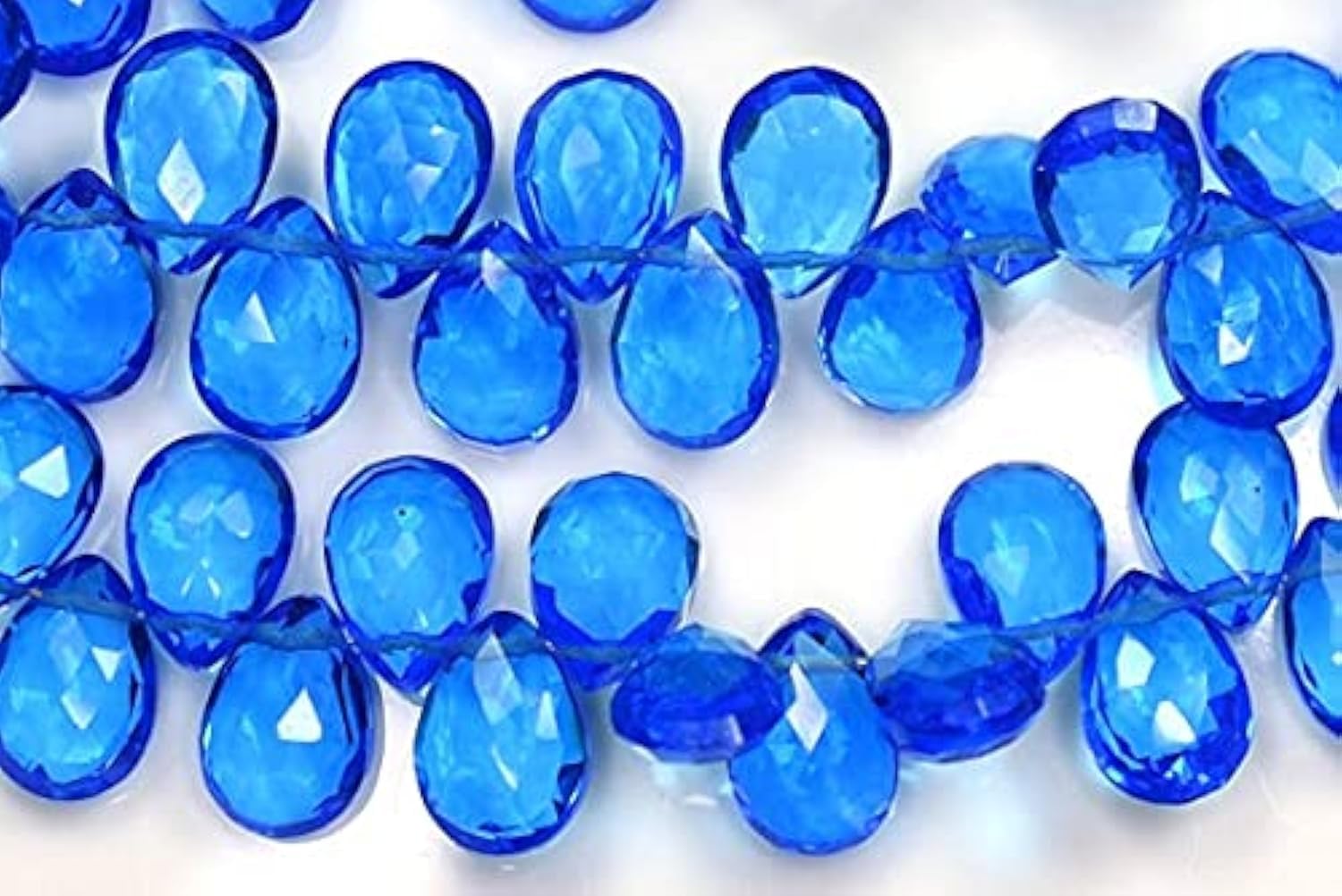 Quartz suisse briolette pour créer des bijoux élégants au quotidien
