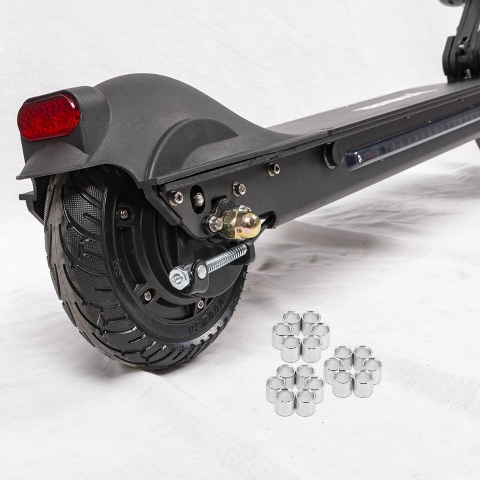 INOOMP 50 Pièces Roulements de Roue de Skateboard en Fer Galvanisé Robustes et Pratiques, Accessoires pour Patins à Roulettes et Trottinettes, Design Créatif et Simple