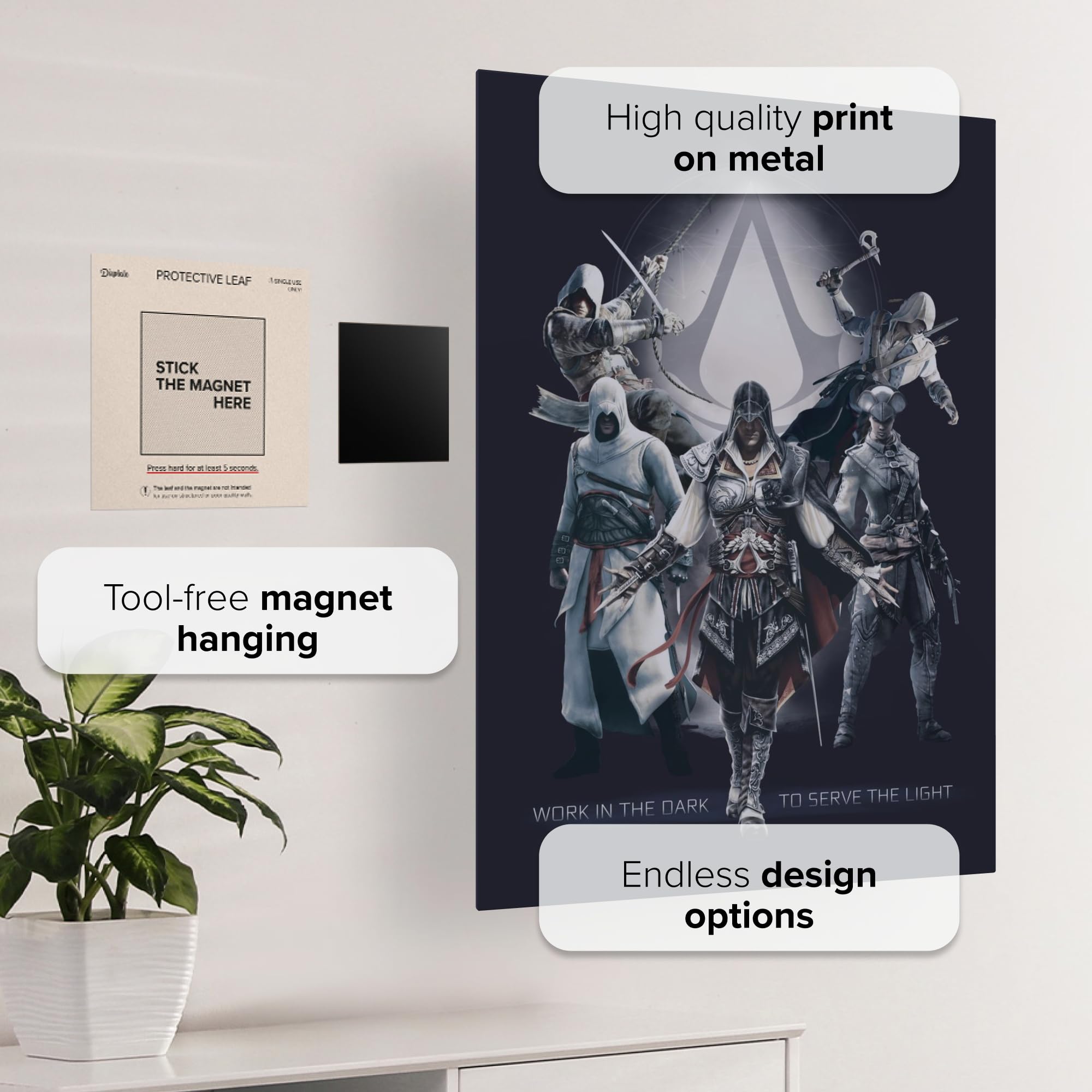 Displate - Poster aus Metall - Einfache Montage ohne Bohren - Assassin's Creed - AC Legacy Posters - Work in the Dark - Größe M - 32 x 45 cm Matt