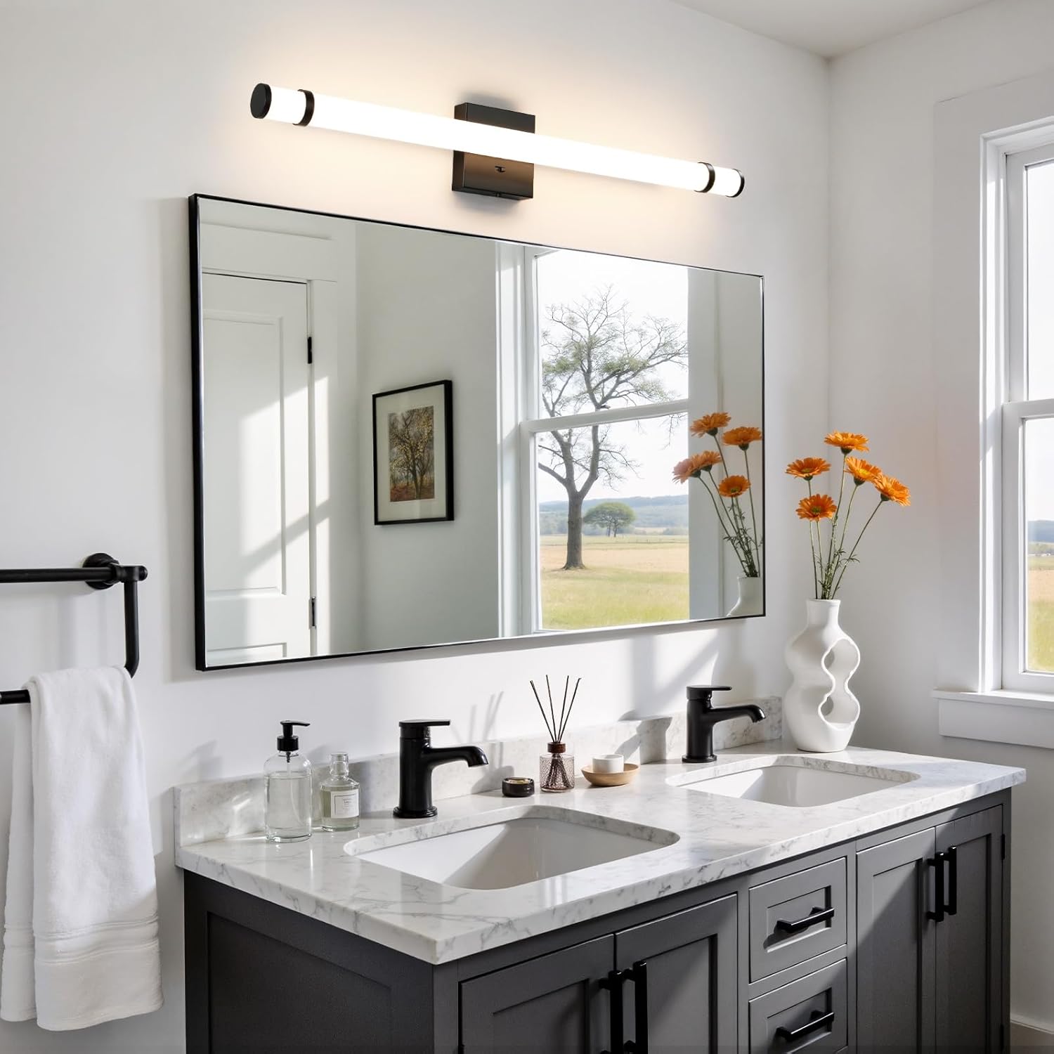 Modern Bathroom Vanity Light 31 Inch Black Bathroom Light Fixtures Over Mirror 19W Dimmable 5CCT LED Vanity Light Bar for Bathroom Mirror Cabinets Bedroom(Built-in Dimmer)