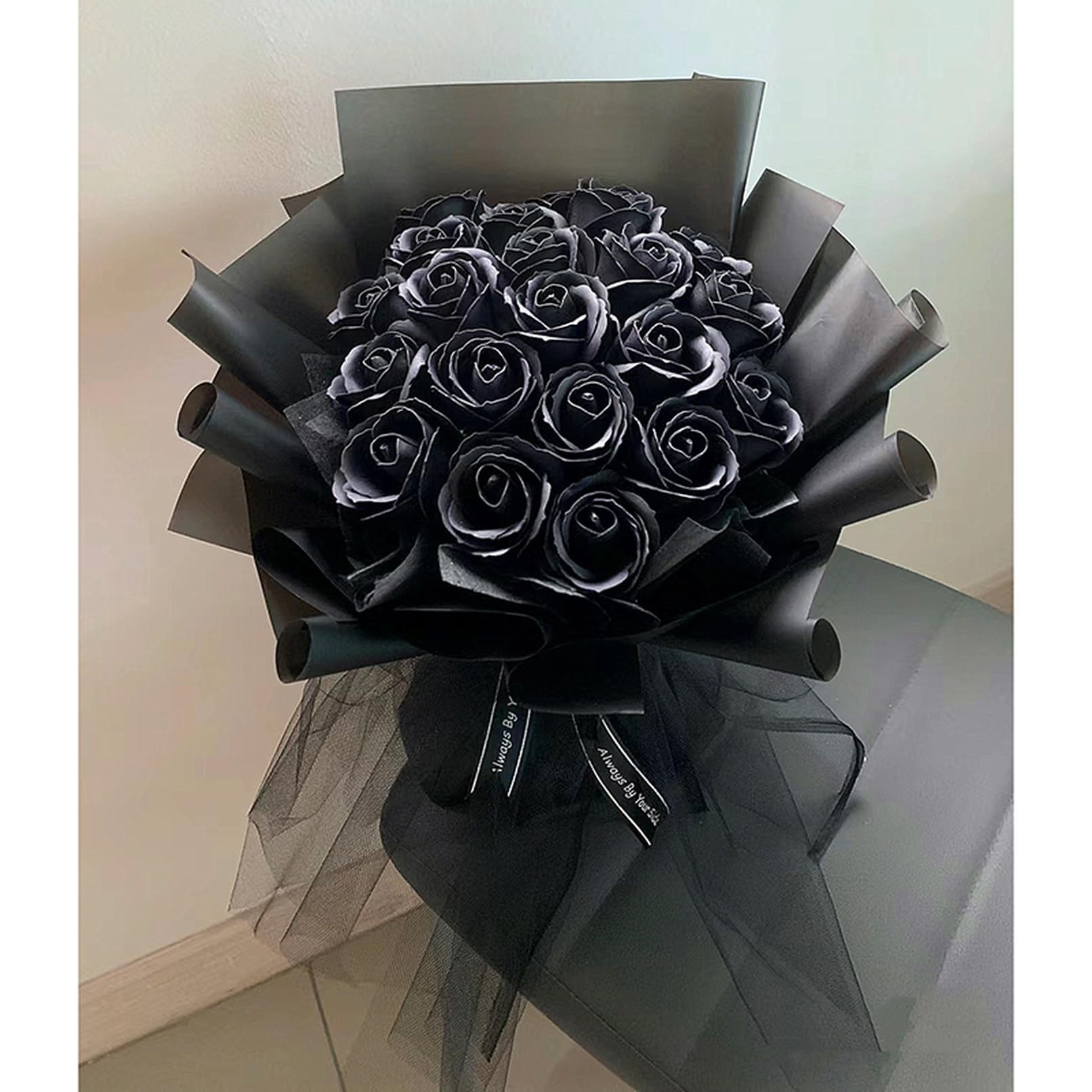 Amazon｜HWQFM 光るLEDライト付きソープブーケ 黒バラ 造花 誕生日
