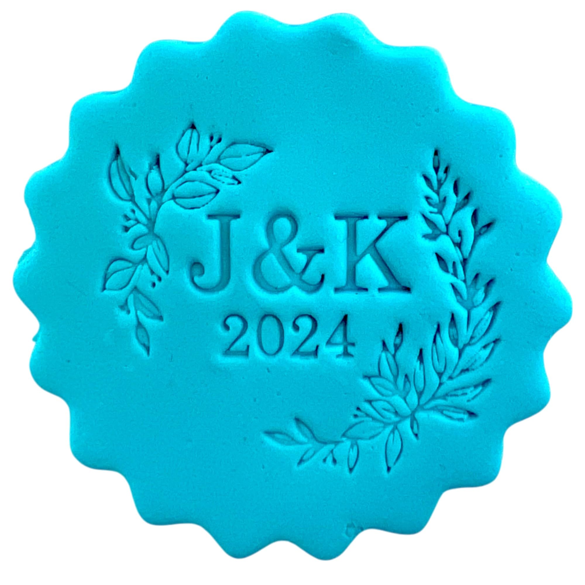 Personalised Cookie Stamp with Free Scallop Cutter, Wedding Couple Initials with Date, 5cm Acrylic Biscuit Embosser, Food-Safe Plastic Baking Tool, Fits M&S All Butter Biscuits (Design 5)