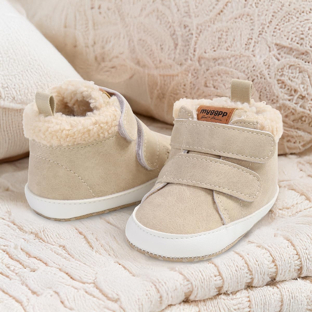 HsdsBebe Baby Ankle Boots Infant Boys Girls Fleece Booties Anti-Slip Rubber Sole Sneakers Toddler Newborn Walking Crib Shoes