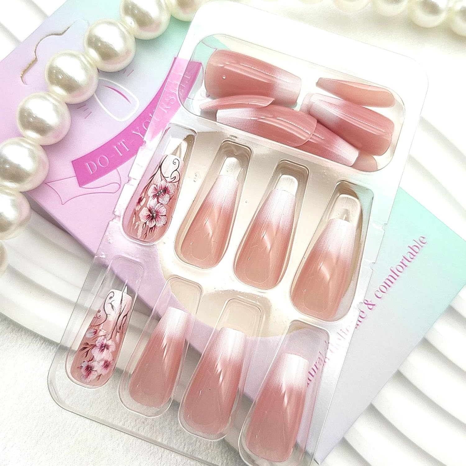 Gradient Coffin Press on Nails Medium Fake Nails with Flower Designs Nails Press ons Nude White Ombre Glue on Nails Glossy Acrylic Nails Simple False Nails Spring Summer Stick on Nails for Women 24Pcs