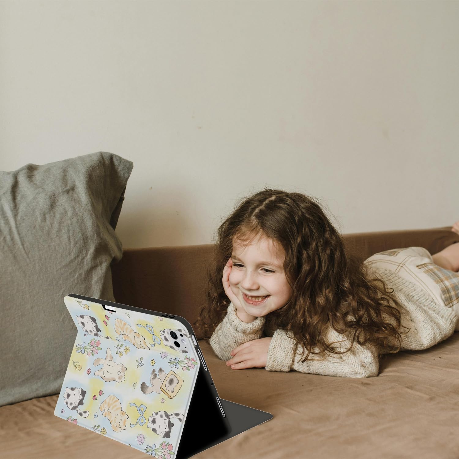 JOYLAND Kawaii Cat Pad Case for 10.2 Inch iPad 9th/8th/7th Generation(iPad 2021/2020/2019) with Pencil Holder Cartoon Animal Floral Pattern Multi-Angle Stand Leather Cover Auto Sleep/Wake for Girls