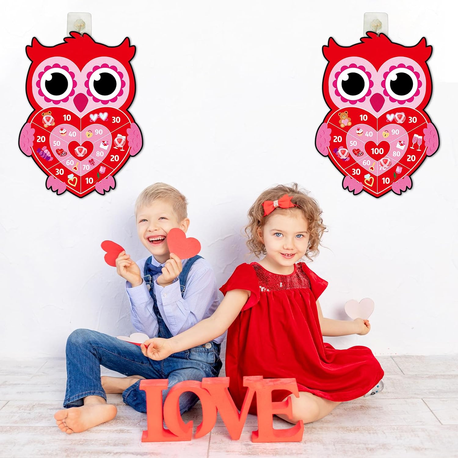chiazllta 2PCS Valentine's Day Dart Board Sticky Balls Toys Games Valentines Owl Dart Board Kit with 6 Red Sticky Balls and 2 Hooks for Kids Boys Girls Valentine Indoor Outdoor Sports Fun Party Games