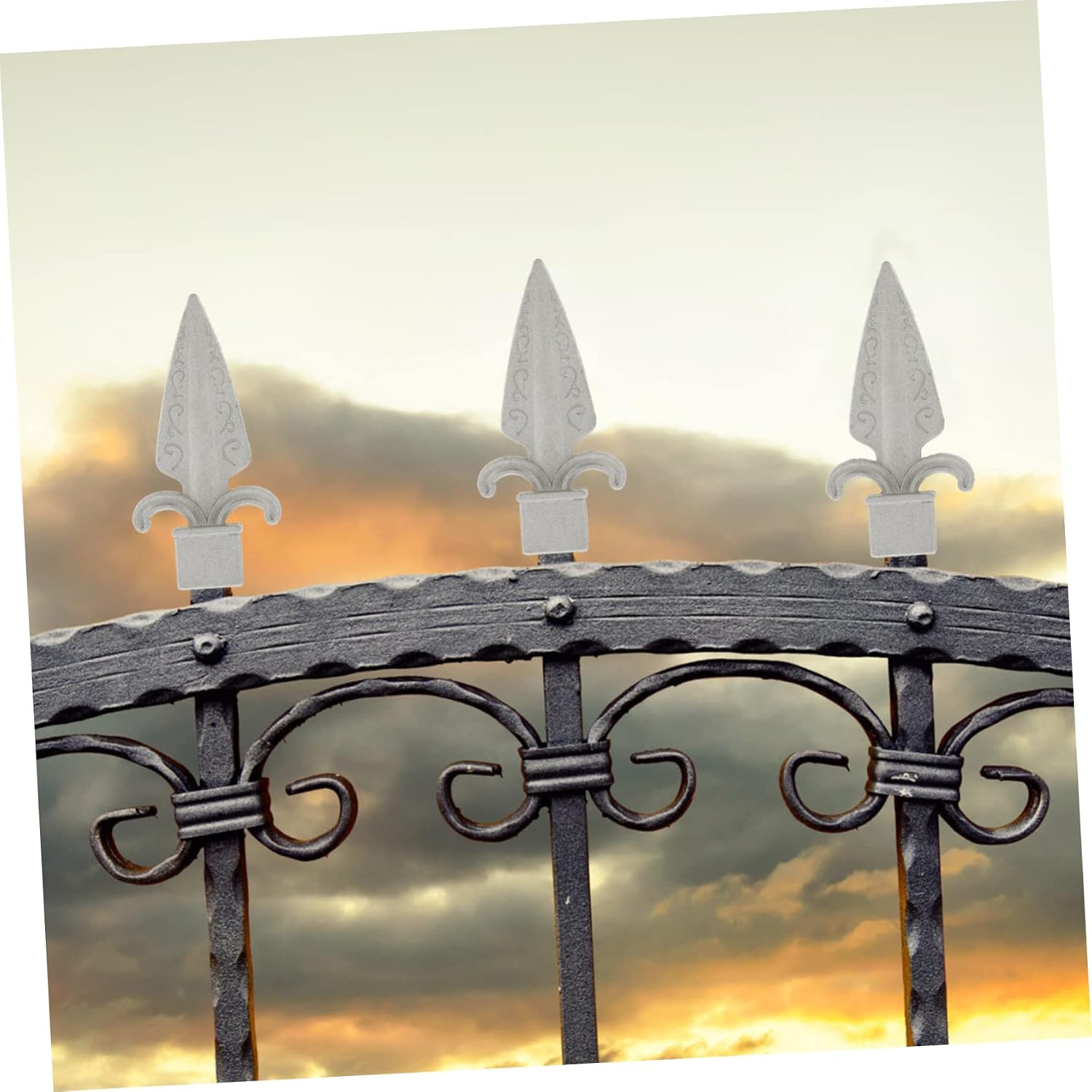Totority 10pcs Aluminum Practical Fence Finial Toppers for Outdoor Use and Sturdy Aluminum Post Caps Decorative Finials to Your Fence Appearance