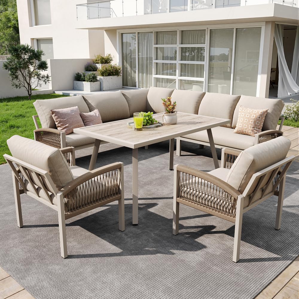 Sofá de jardín en forma de L para 8 personas/estructura de hierro con cojines beige/Incluye 1 mesa con tablero de cristal efecto madera y 2 sillones trenzados a mano/resistente a la intemperie